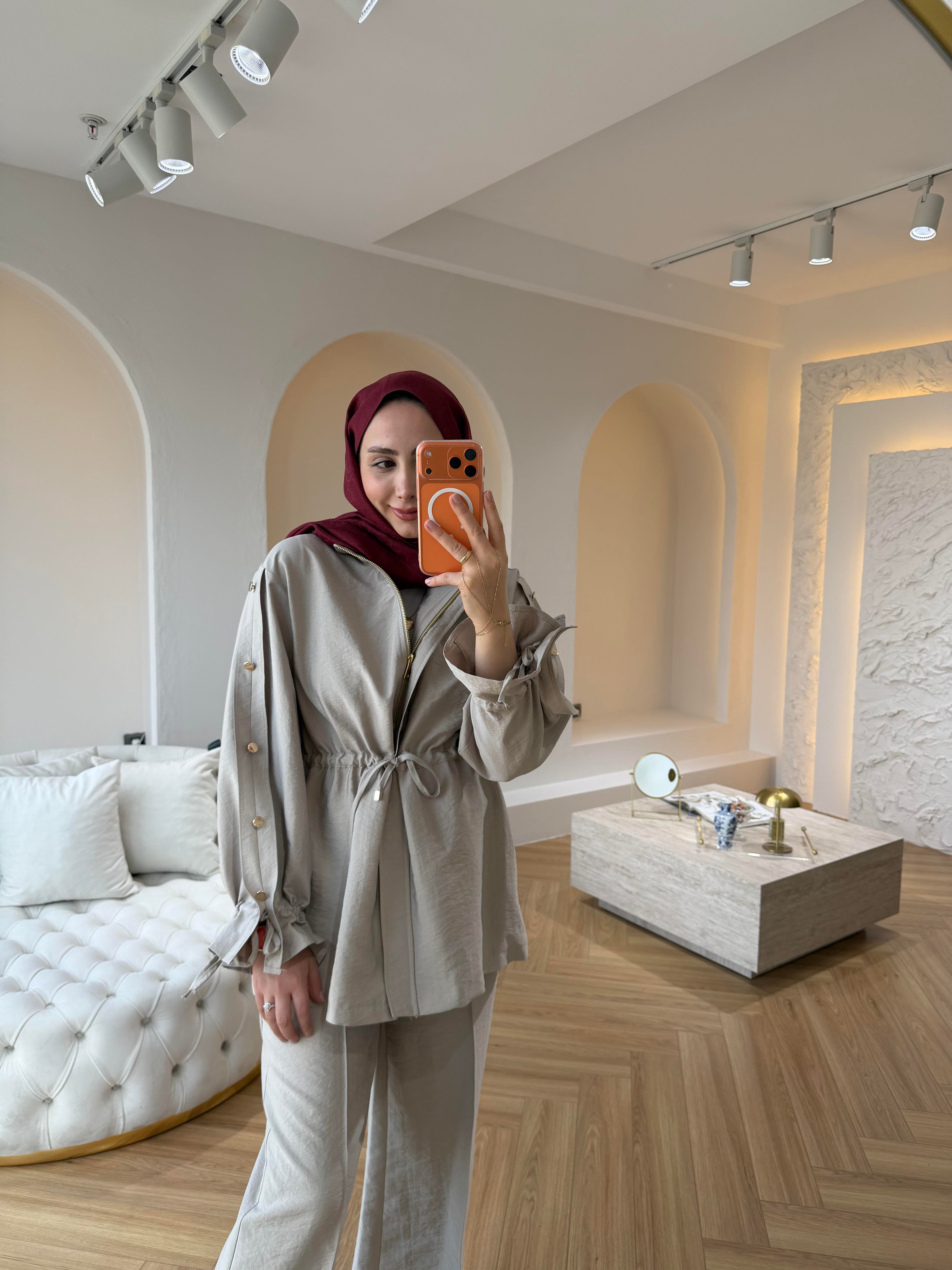 EVER KOLU DÜĞMELİ BÜZGÜ DETAYLI TAKIM