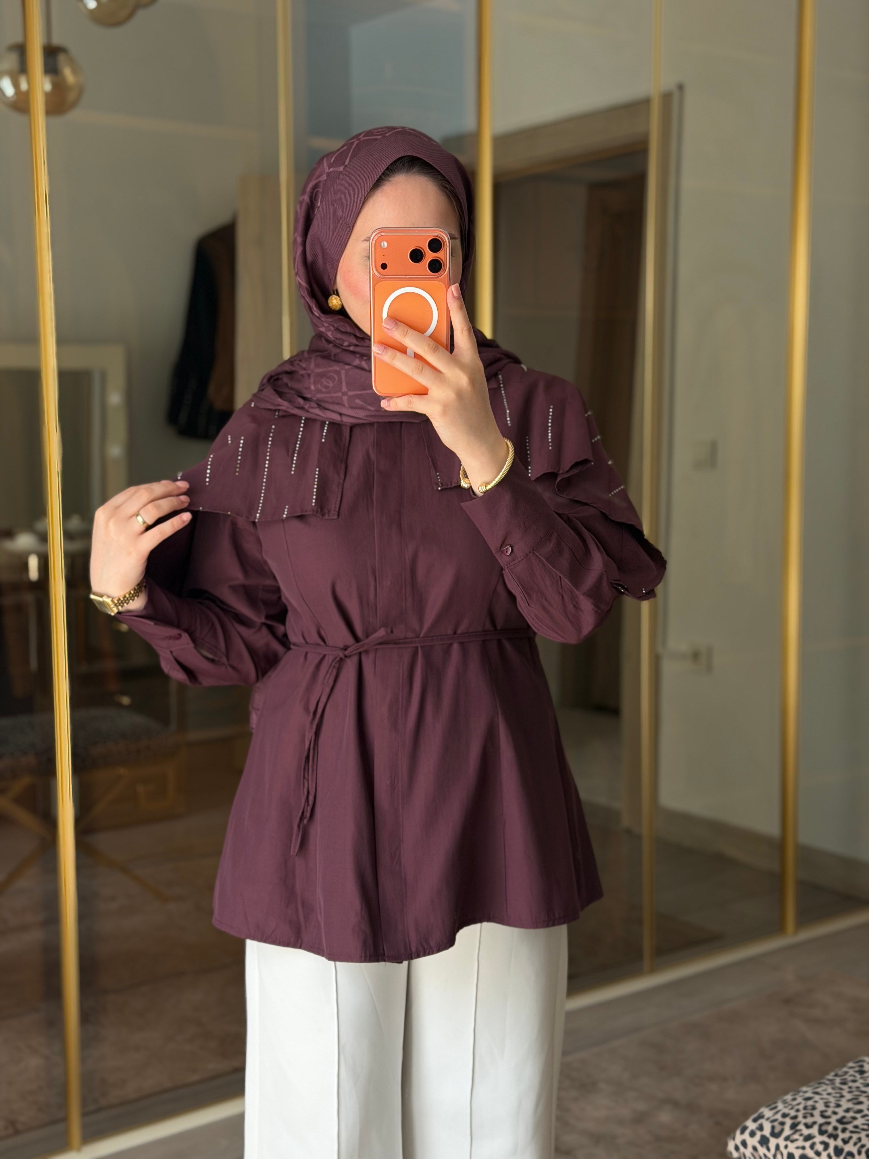 İNNA BEL VURGULU YAKASI TAŞLI GÖMLEK MÜRDÜM