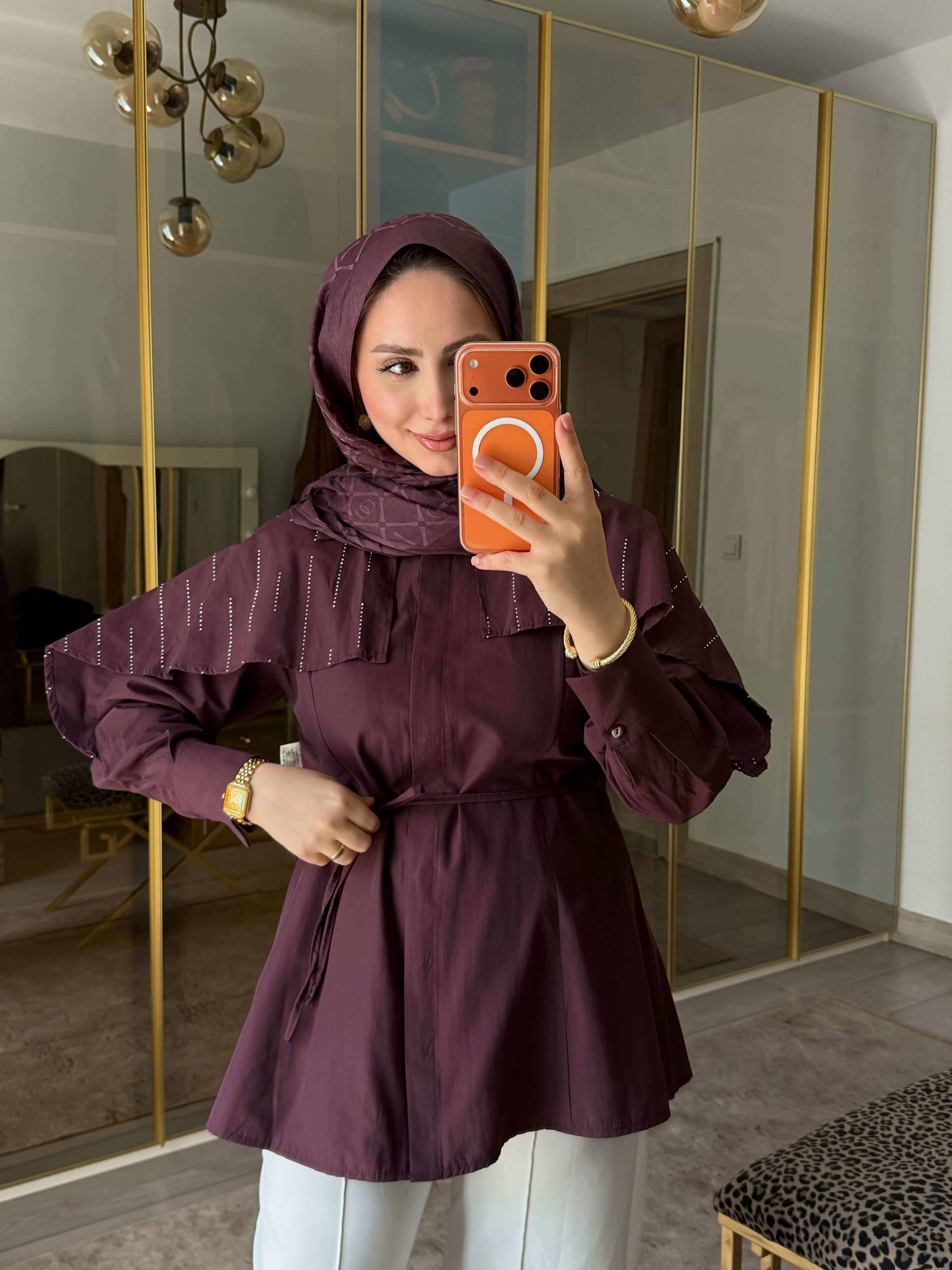 İNNA BEL VURGULU YAKASI TAŞLI GÖMLEK MÜRDÜM