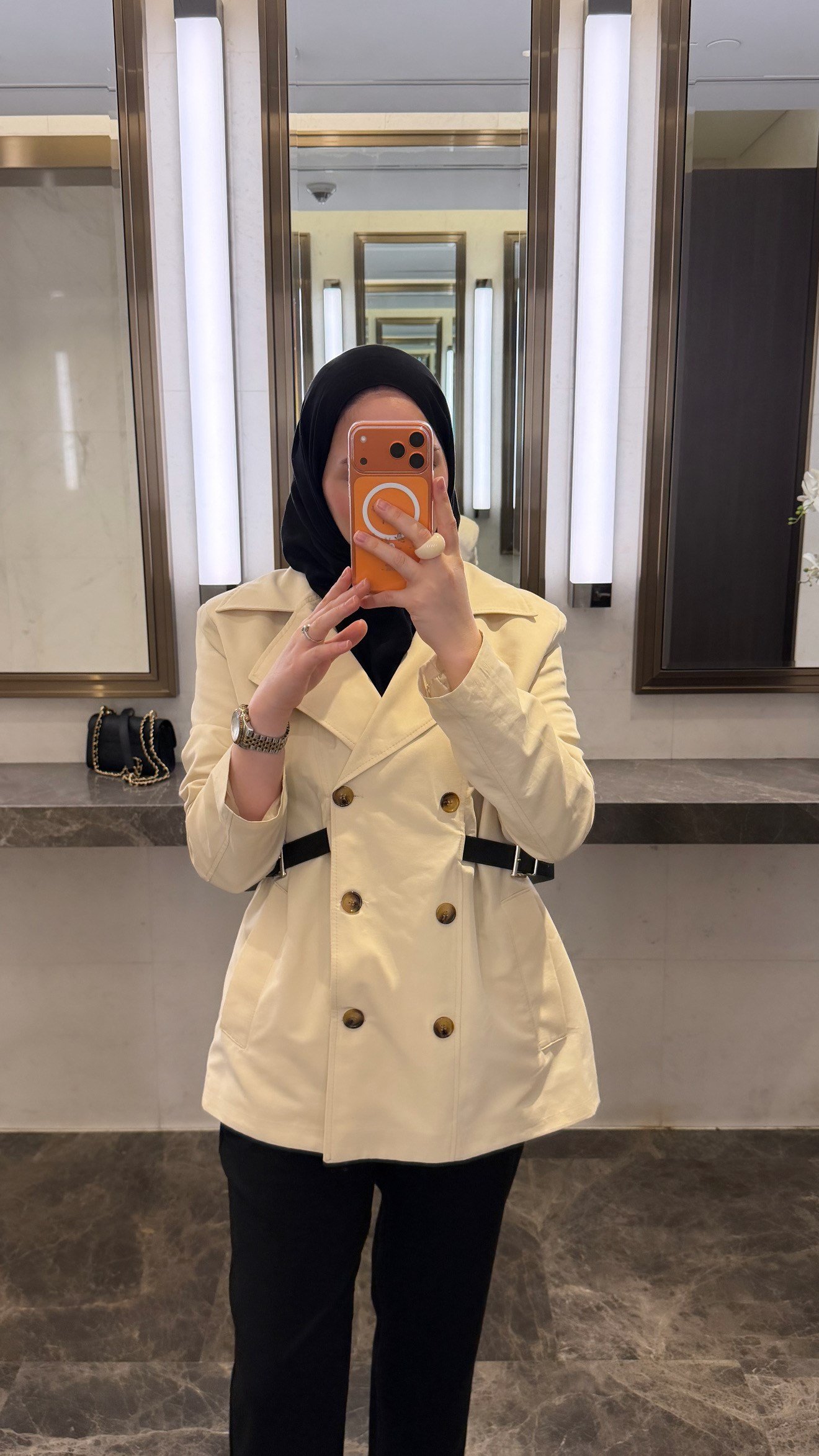 IPKYL MODEL KRUVAZE KEMERLİ TRENÇ BEJ