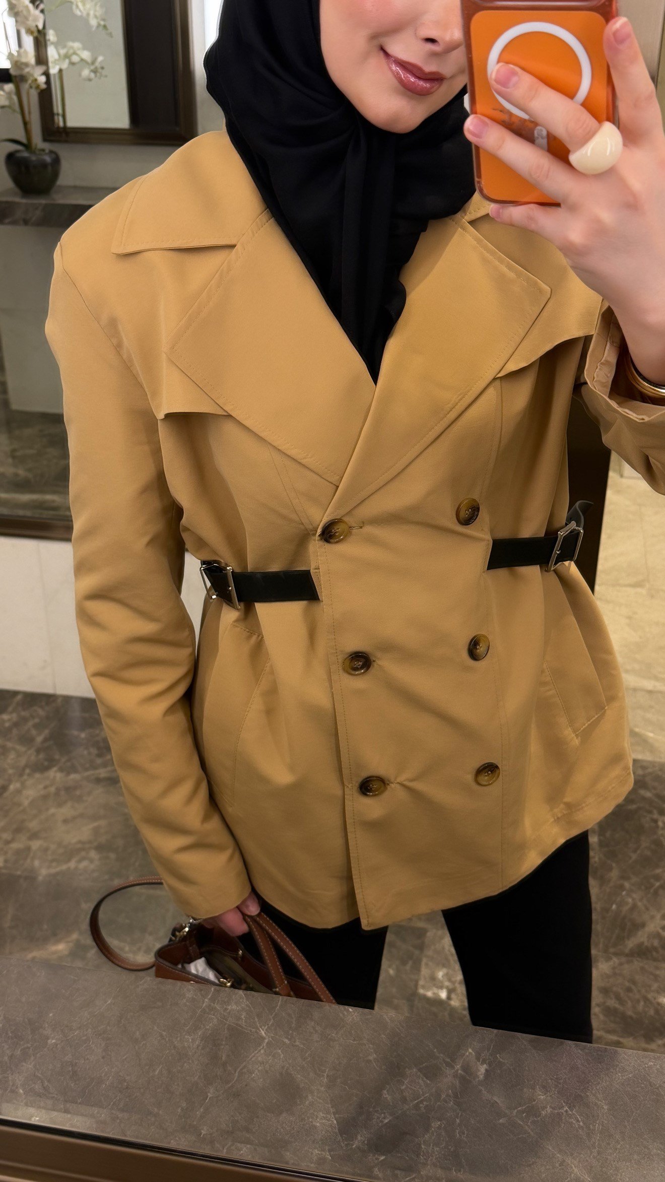 IPKYL MODEL KRUVAZE KEMERLİ TRENÇ CAMEL