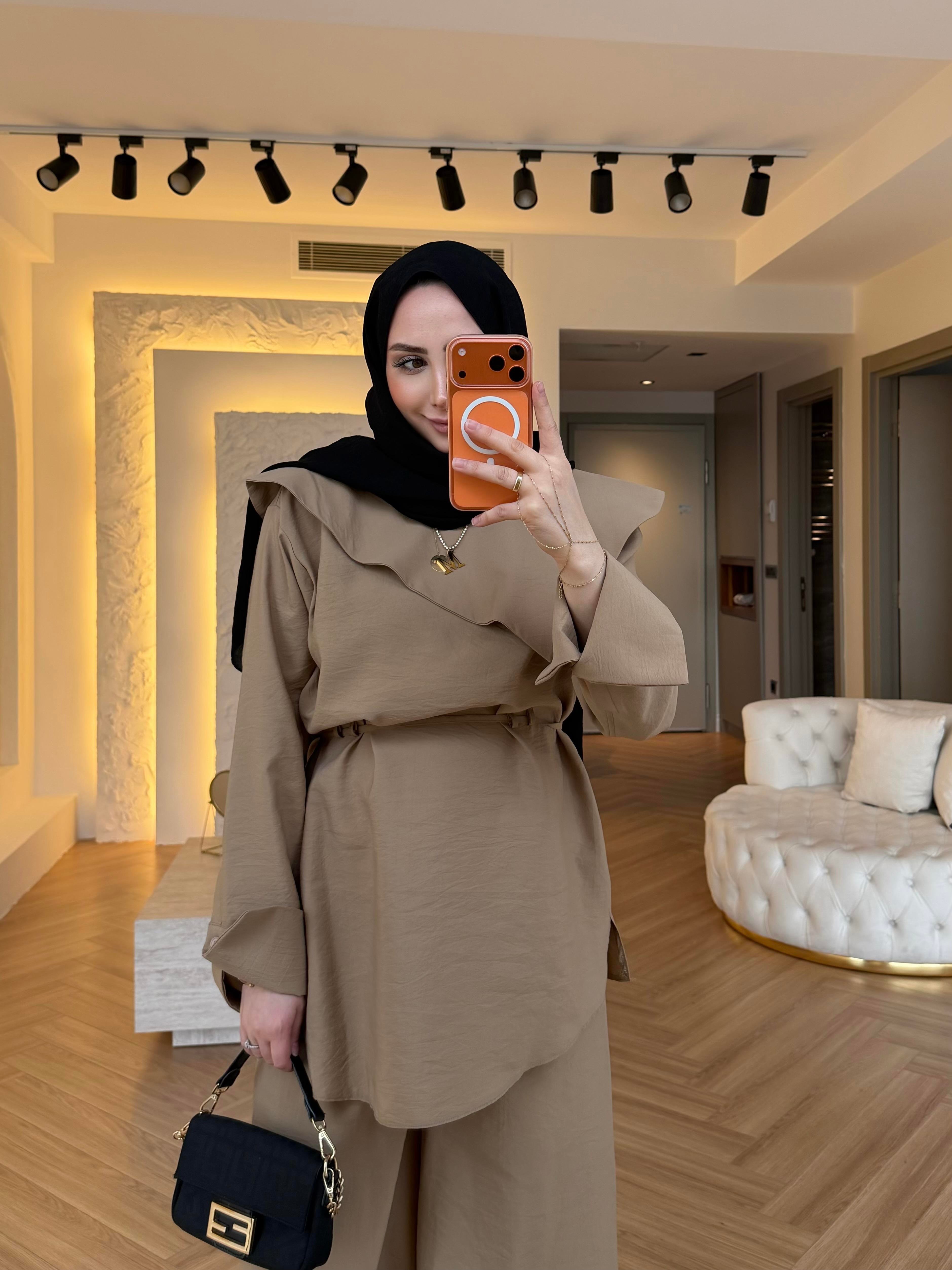 KATRE YAKA DETAYLI TAKIM CAMEL