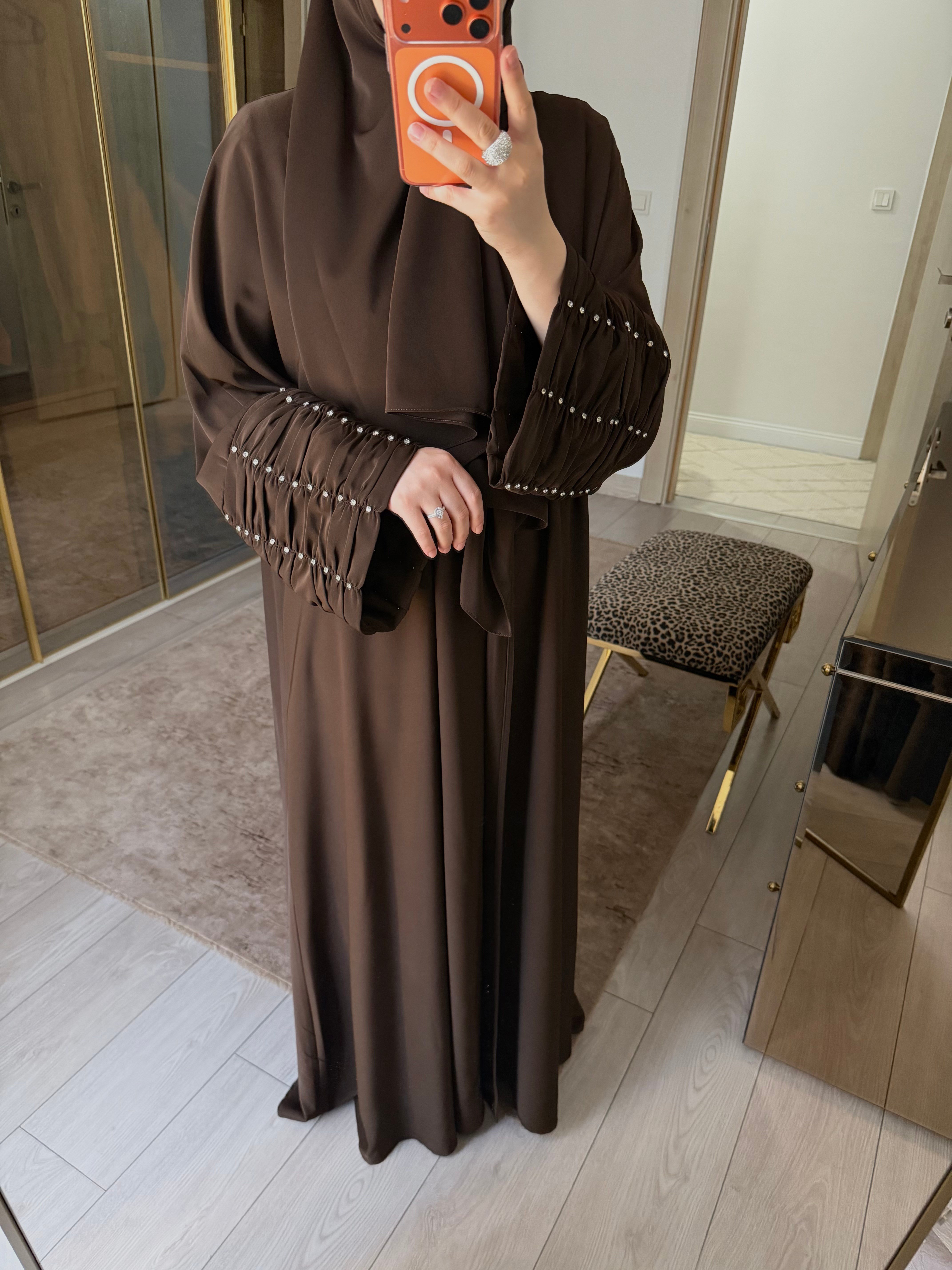 KOLLARI TAŞ BÜZGÜ DETAYLI ABAYA ŞAL SET
