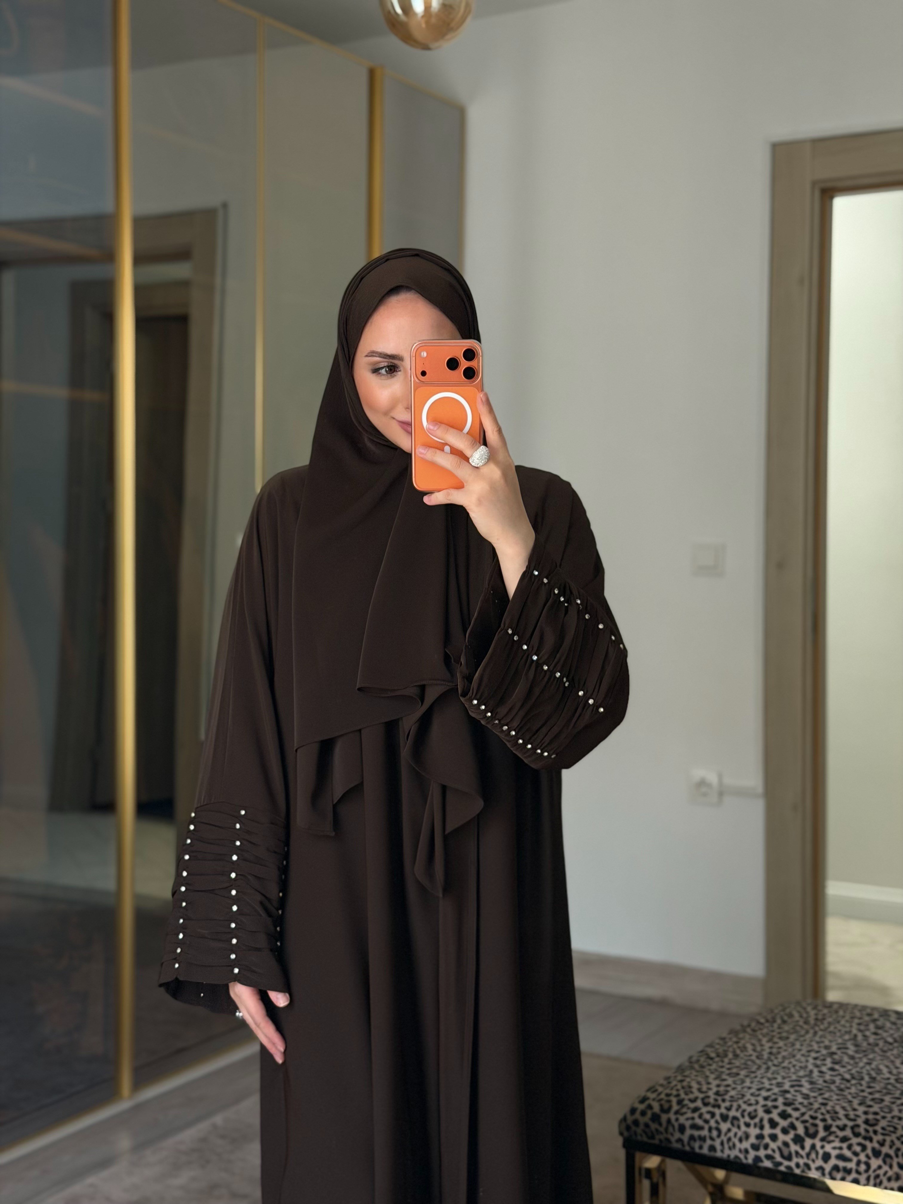 KOLLARI TAŞ BÜZGÜ DETAYLI ABAYA ŞAL SET