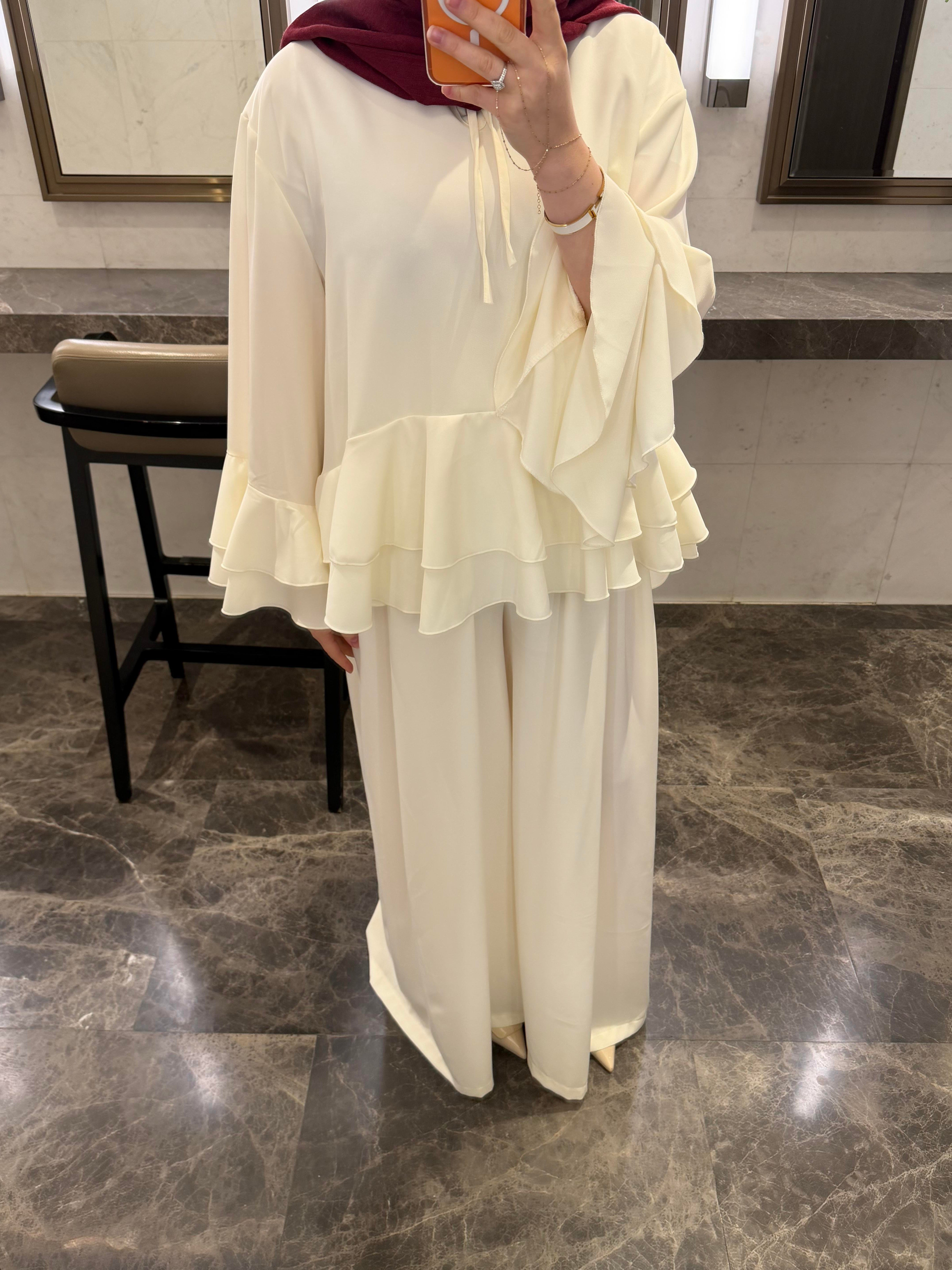 LADY KATLI KREP TAKIM VANİLYA KREM RENK