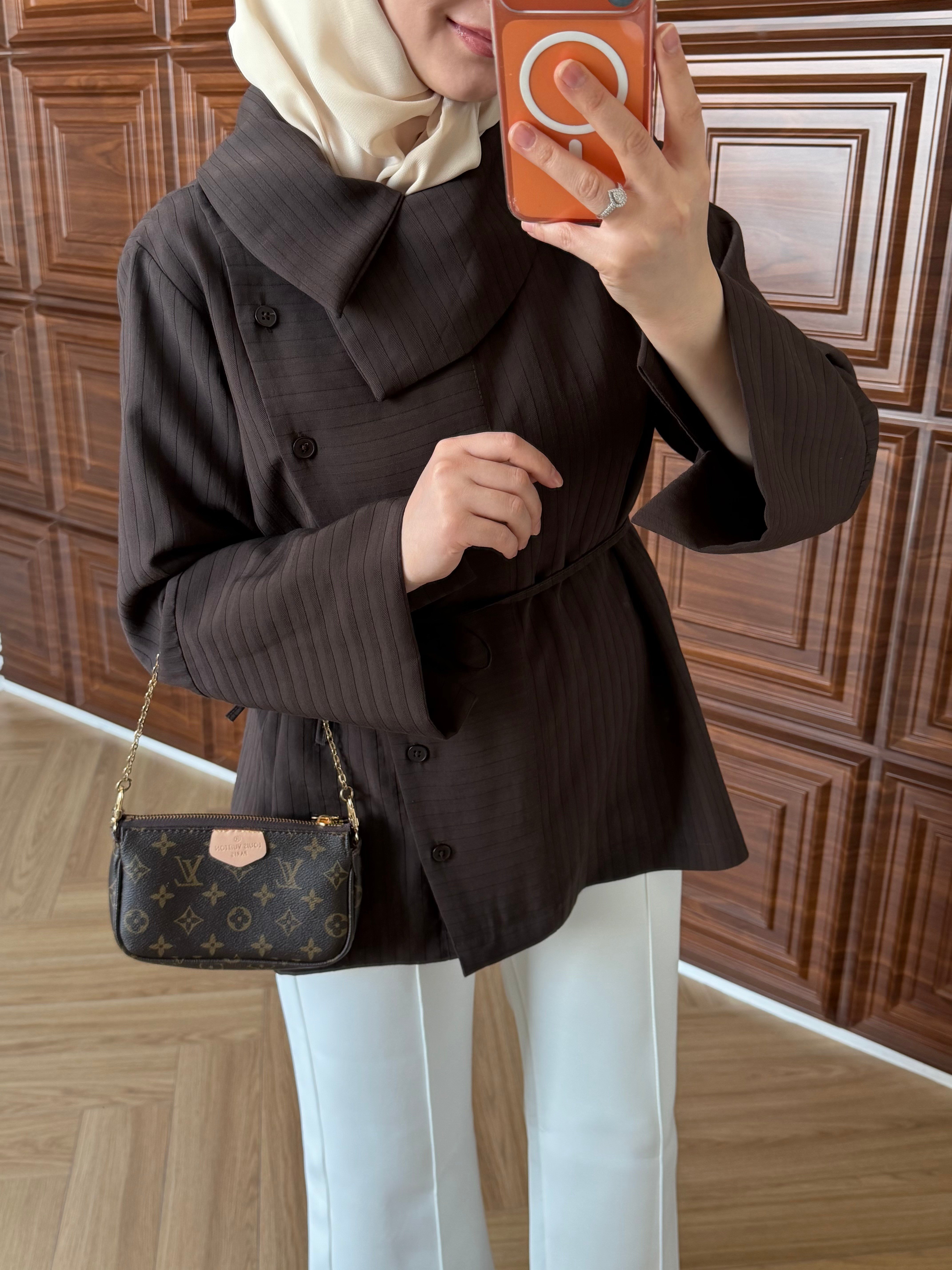 LUXE ASİMETRİK YAKA GÖMLEK KAHVERENGİ