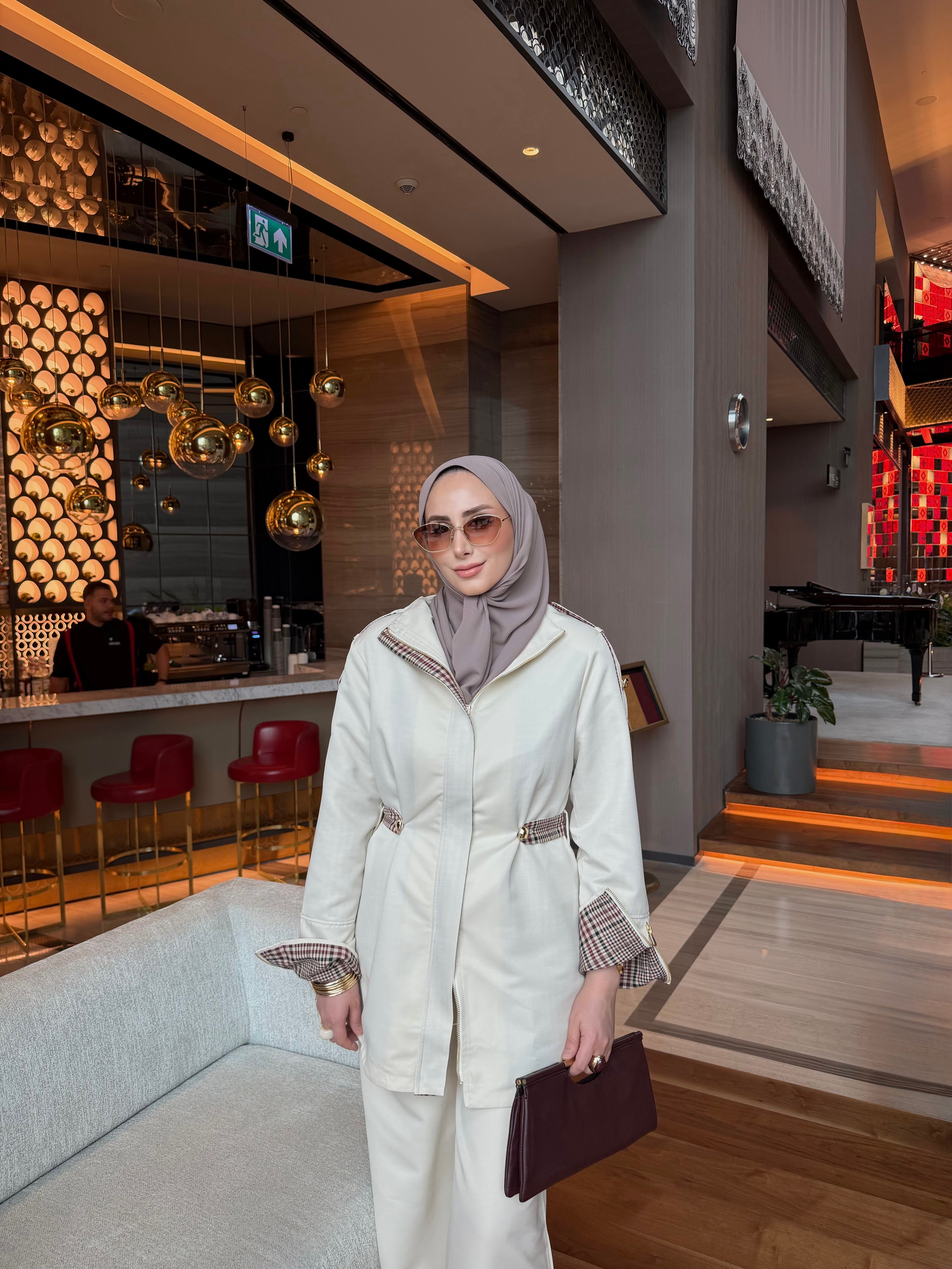 PREMIUM ELEGANCE TAKIM EKRU