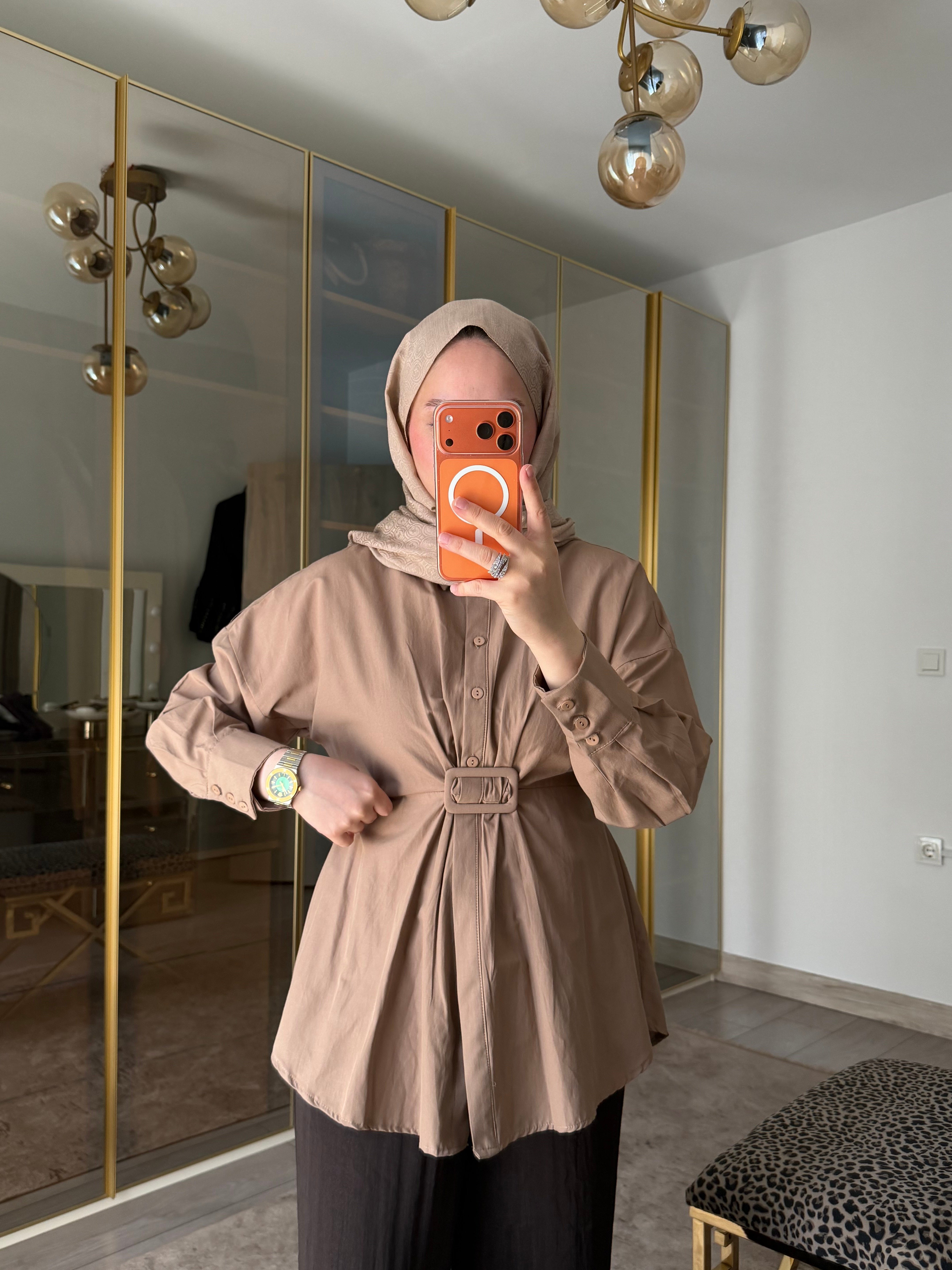 TORYY KEMER DETAYLI GÖMLEK LATTE RENK