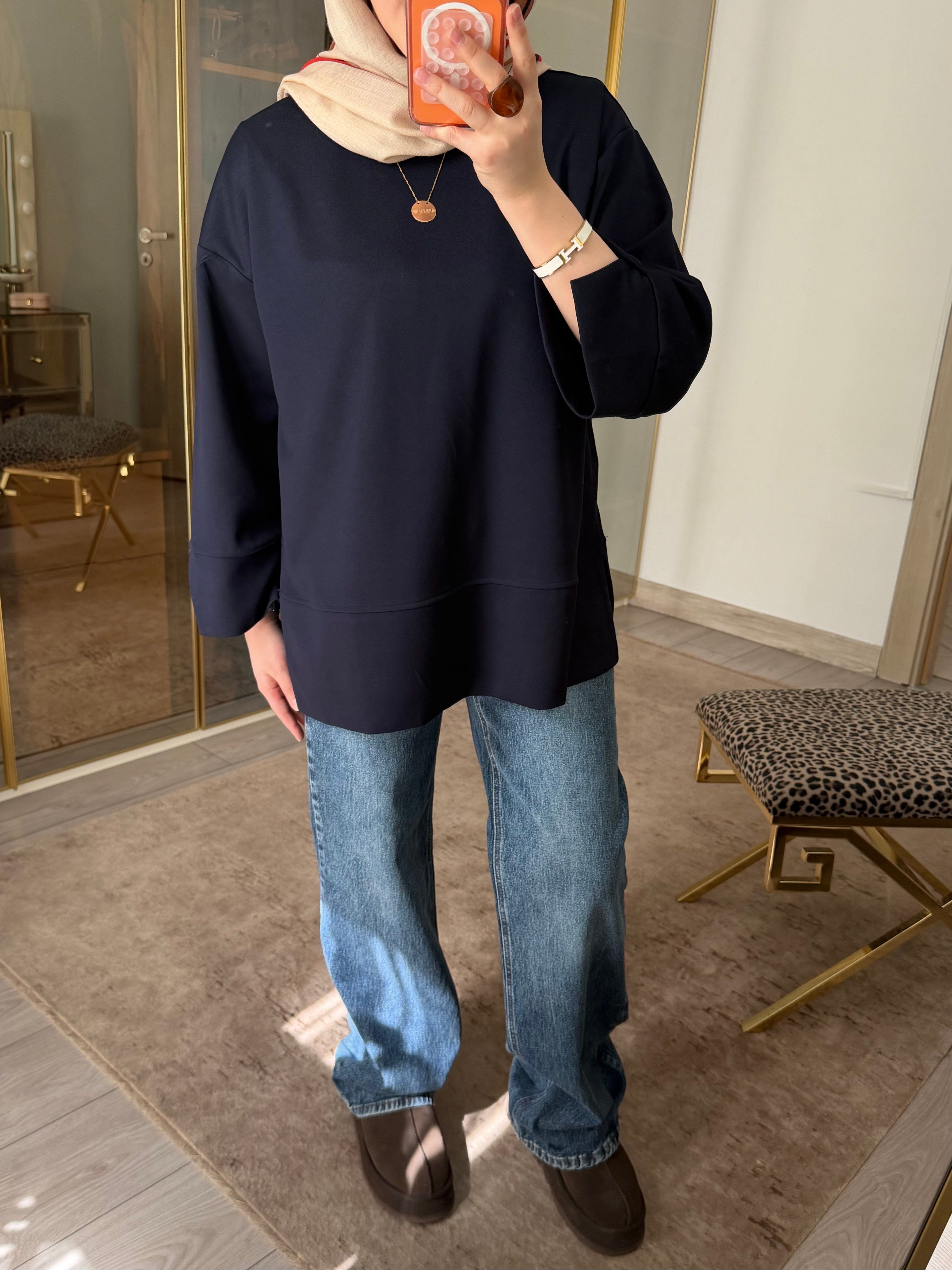 YANI YIRTMAÇLI UZUN KOLLU SWEAT LACİVERT