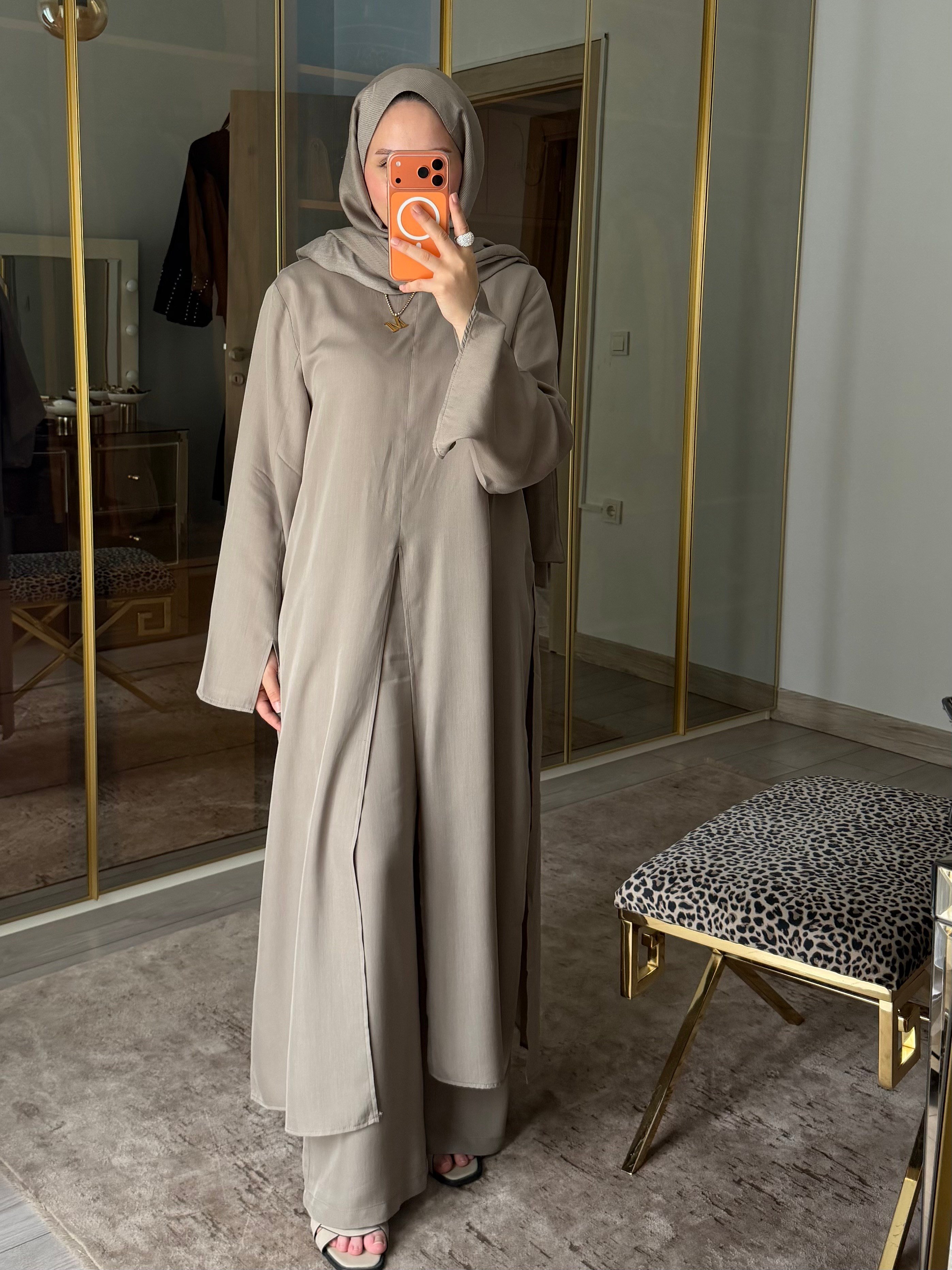 YIRTMAÇLI ARABİC PANTOLONLU TAKIM VİZON