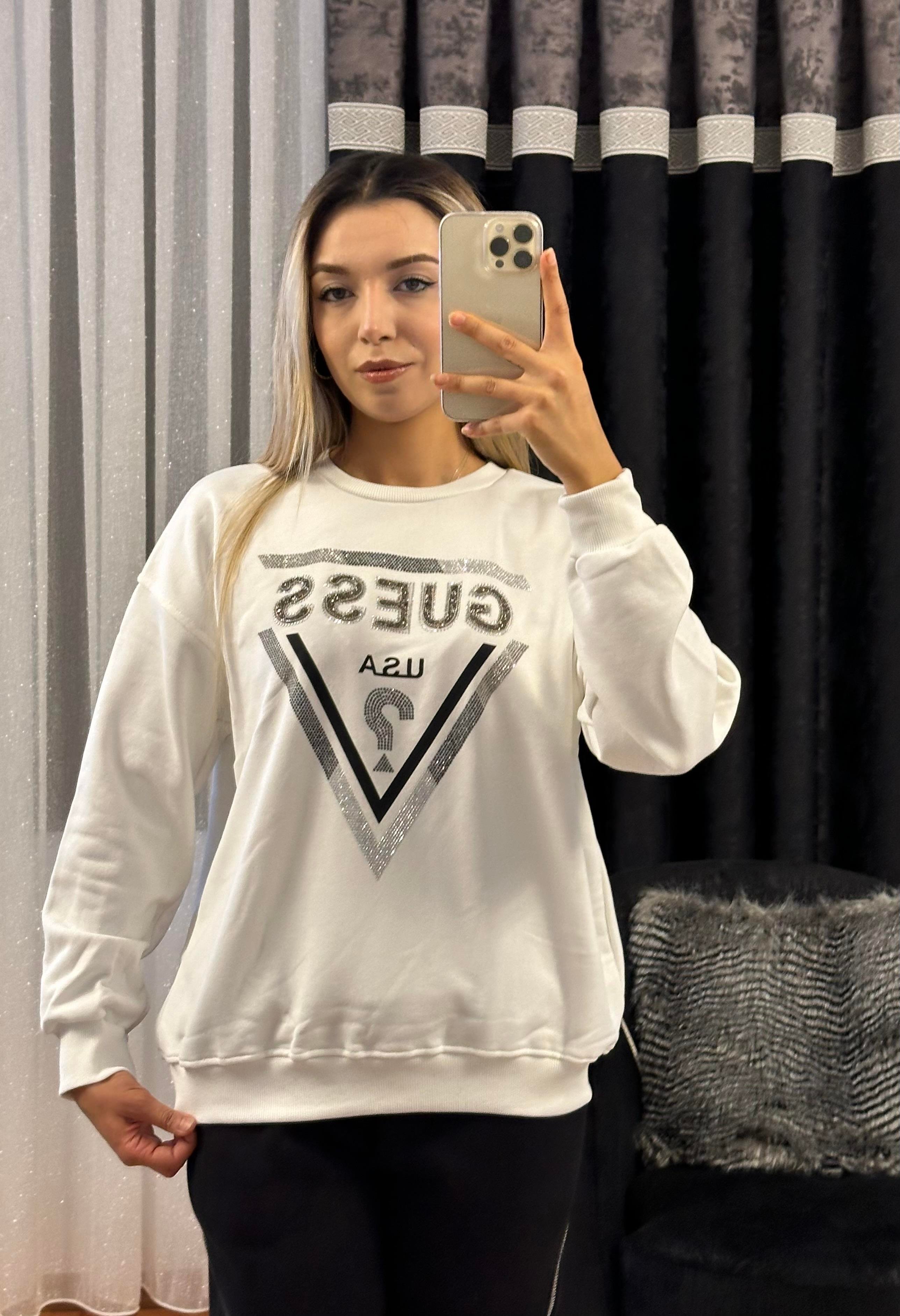 Taşlı Marka Sweatshirt Beyaz