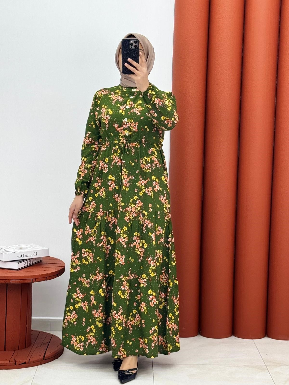 1624 viskon yarım dügmeli çiçekli elbise yeşil