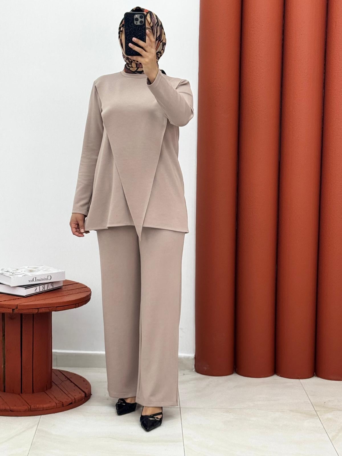 7574 Oysho önden parçalı ikili takım ekru