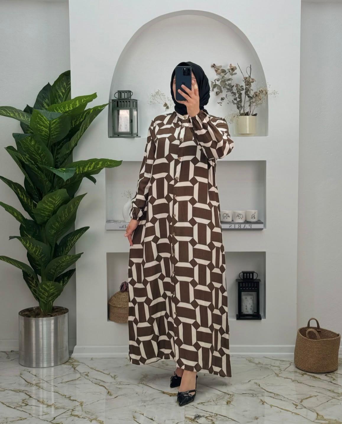 0015 Yeni Sezon Boydan Düğmeli Kamelya Elbise Renk Kahverengi   