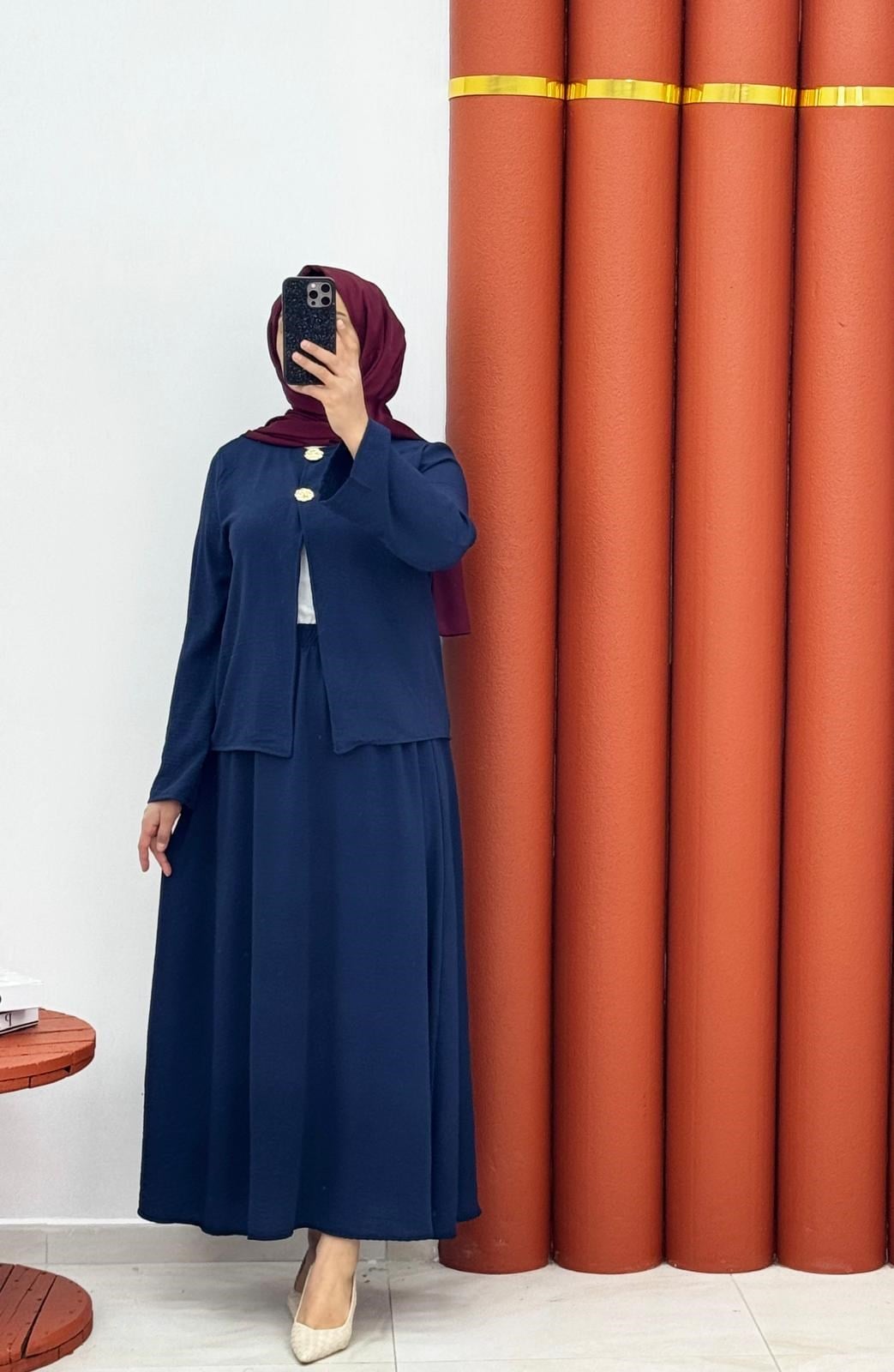 8532 Airobin etekli takım lacivert