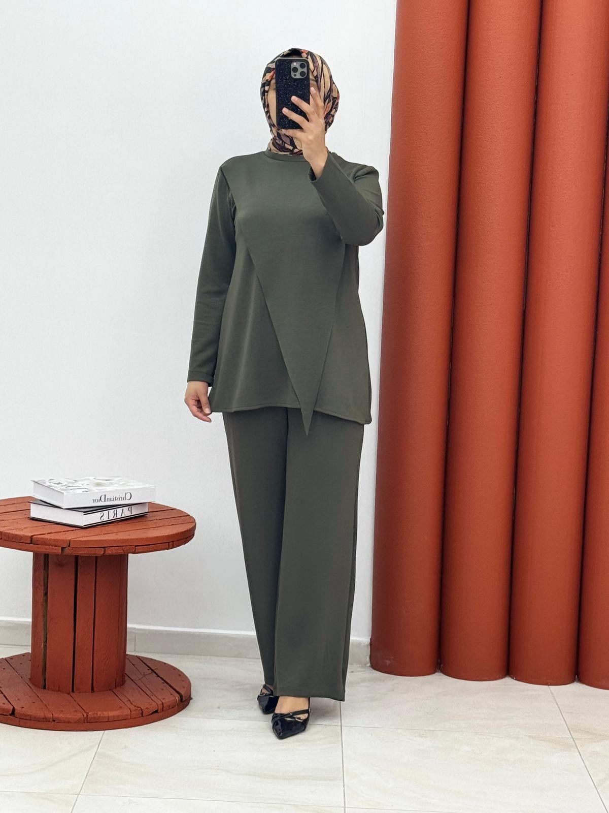 7574 Oysho önden parçalı ikili takım yeşil