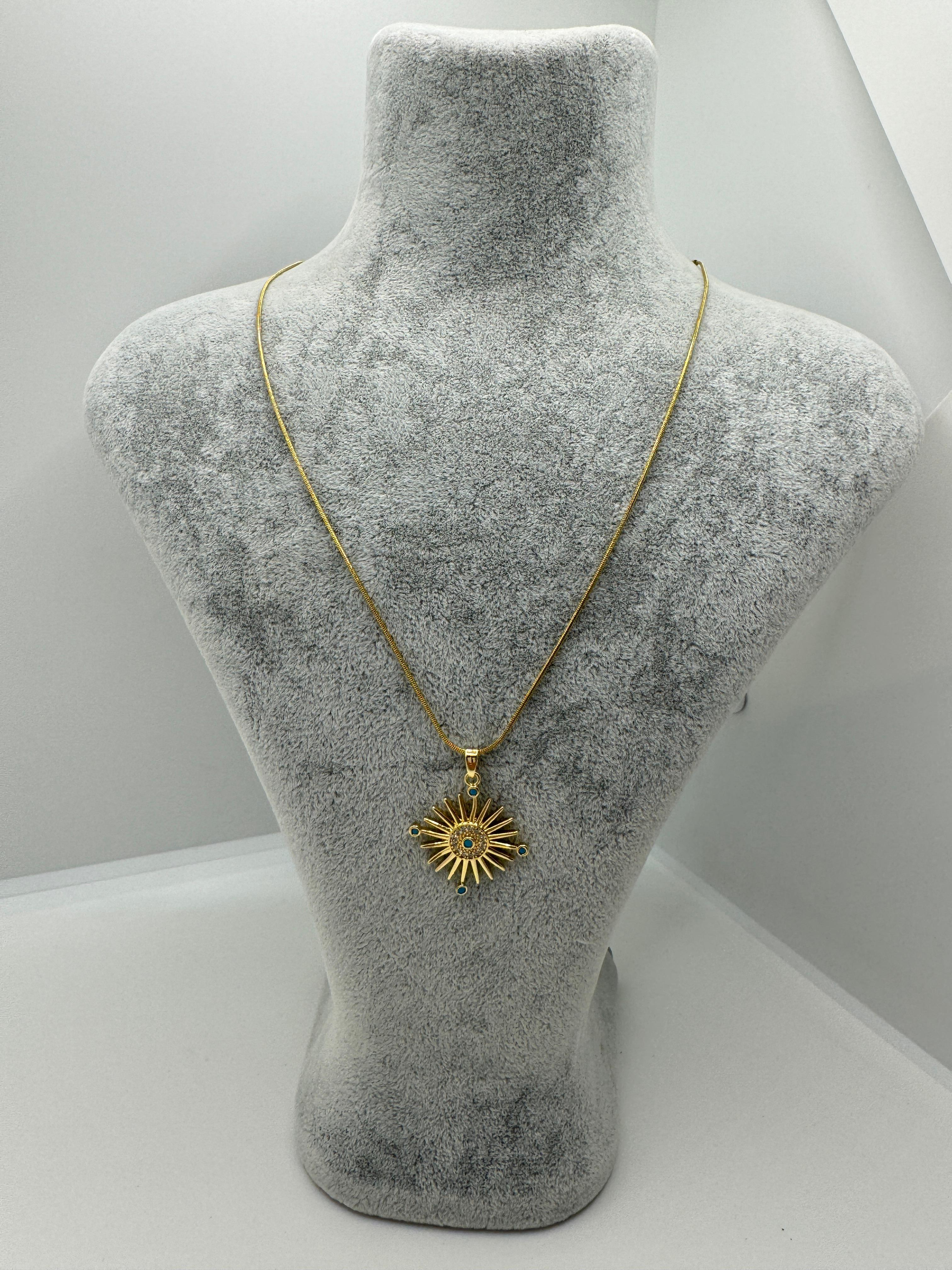 Çelik Mavi Taşlı Kolye