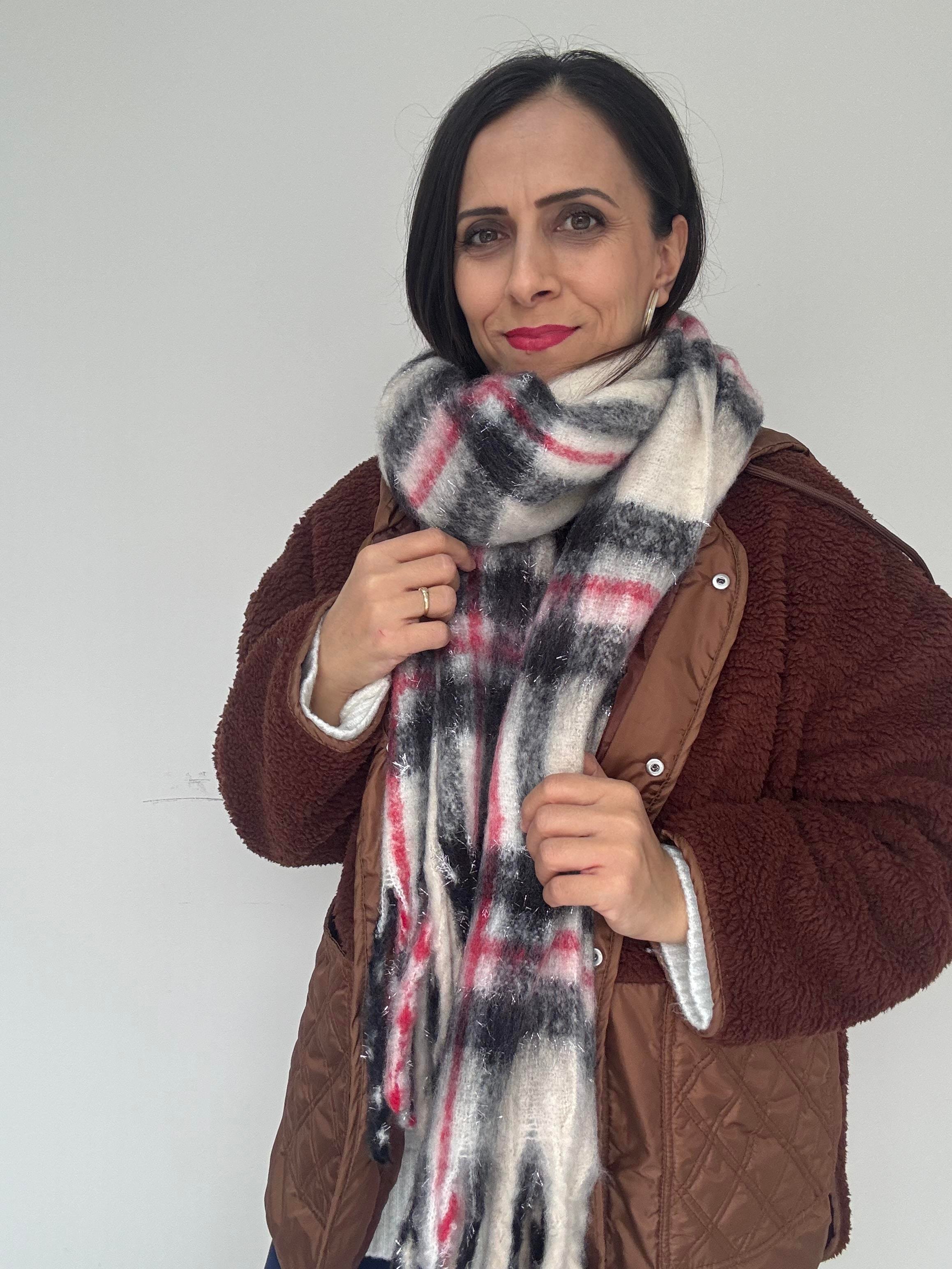 Simli Krem Çizgili Kaşkol