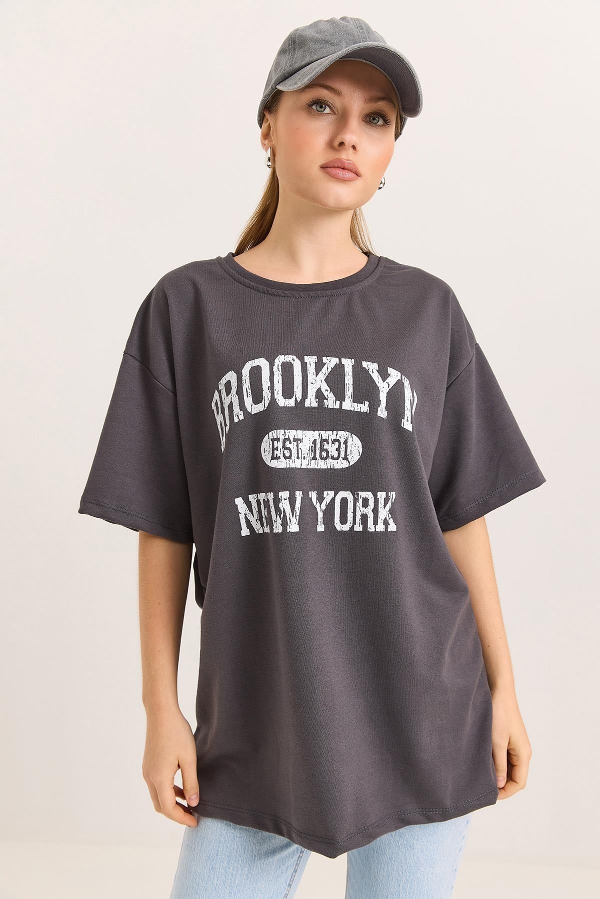 Oversize İki İplik Brooklyn Baskılı Antrasit  Tshirt