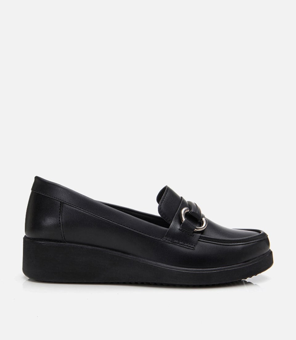 Kadın Siyah Tokalı Günlük Loafer