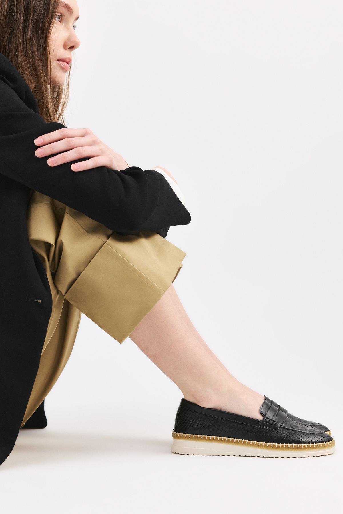 Siyah Kadın Loafer