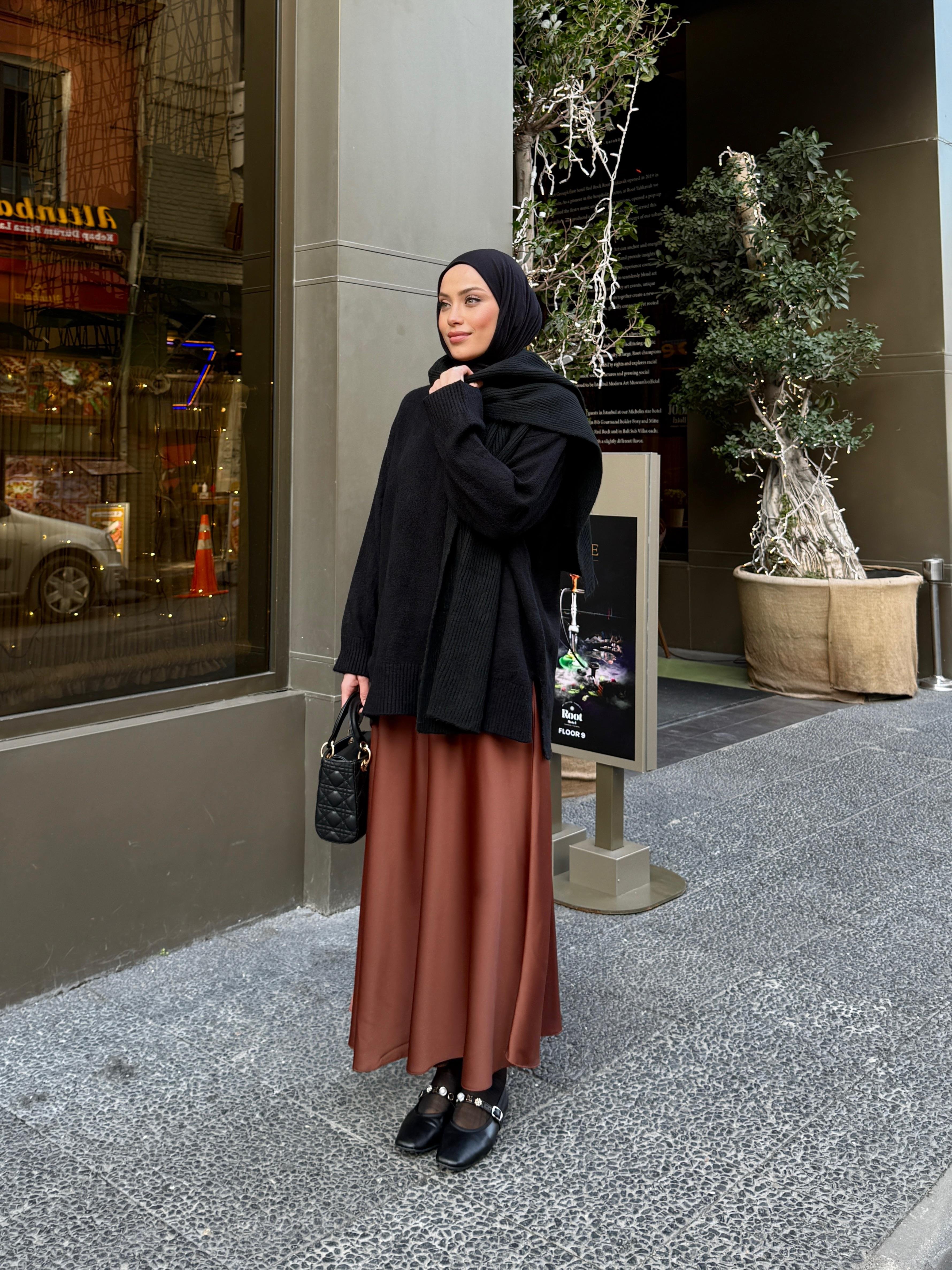 Atkılı Siyah Oversize Kazak