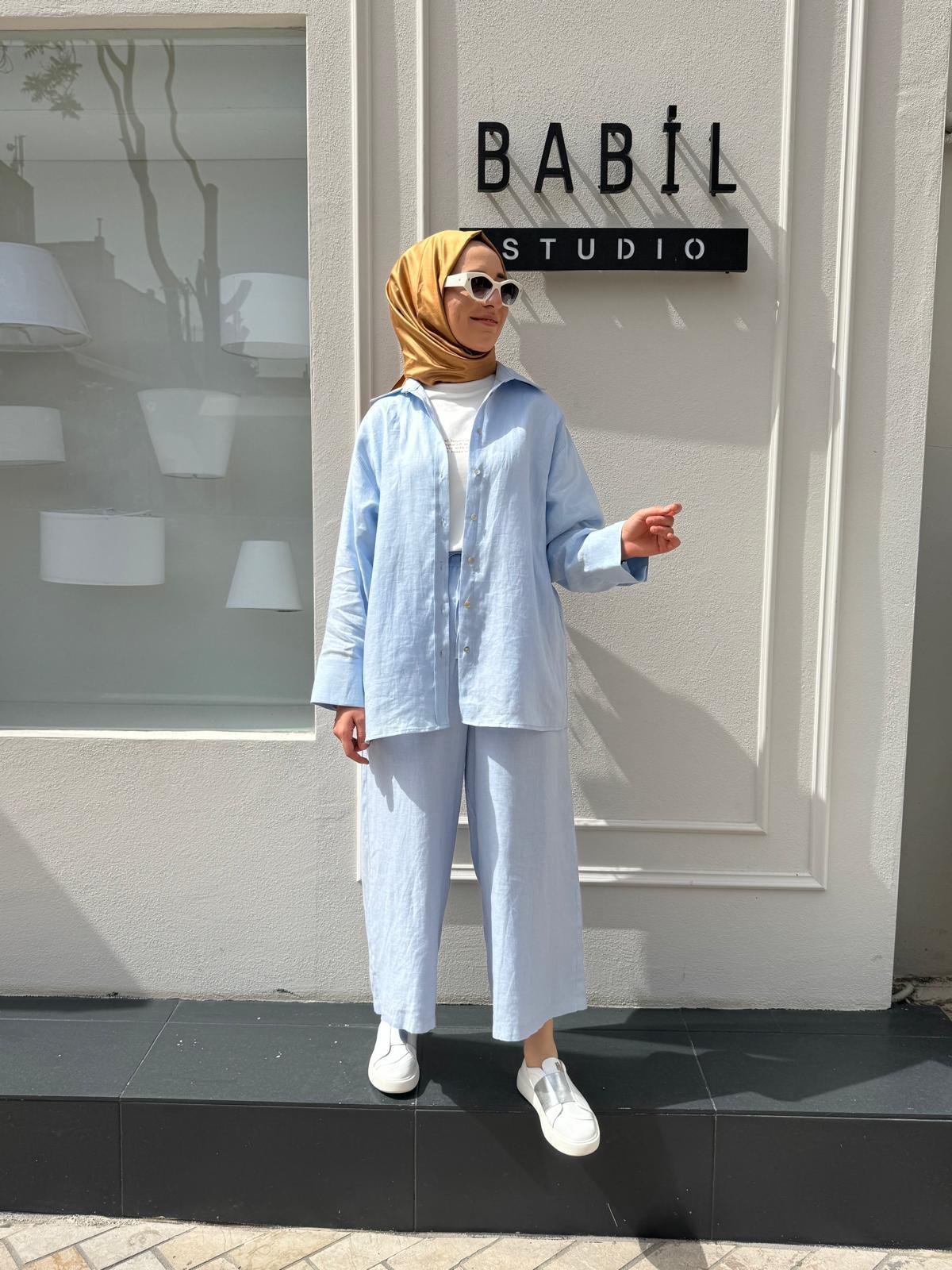 25SS212 Keten Basic Kadın Gömlek Bebek Mavi