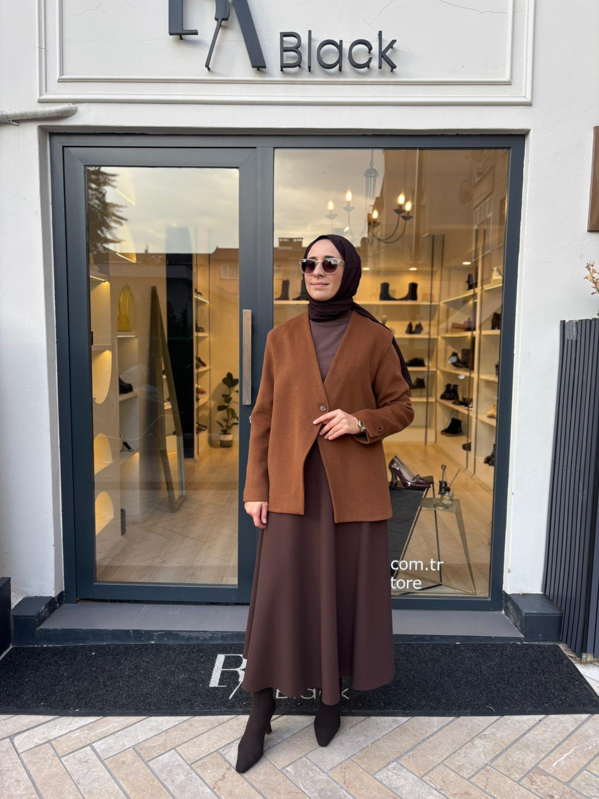 26FW618 Tek Düğmeli Kadın Ceket Camel