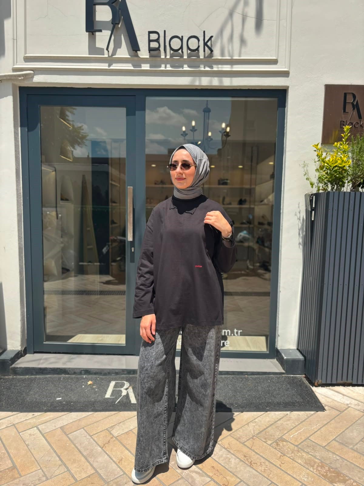 26SS216 Nakışlı Kadın Sweat Siyah