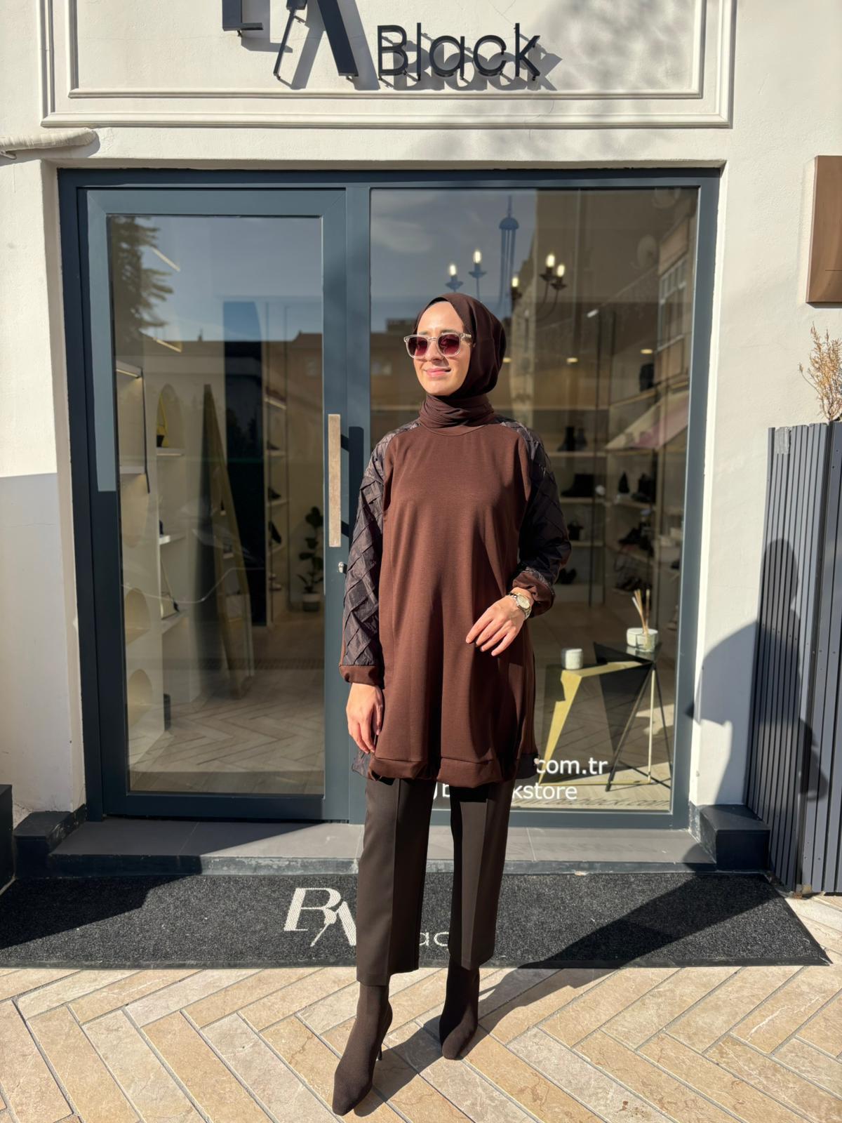 38040 Paraşüt Detay Kadın Tunik Kahve