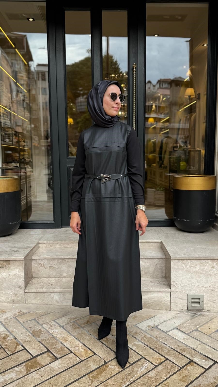 40822 Kemer Detay Kadın Elbise Siyah