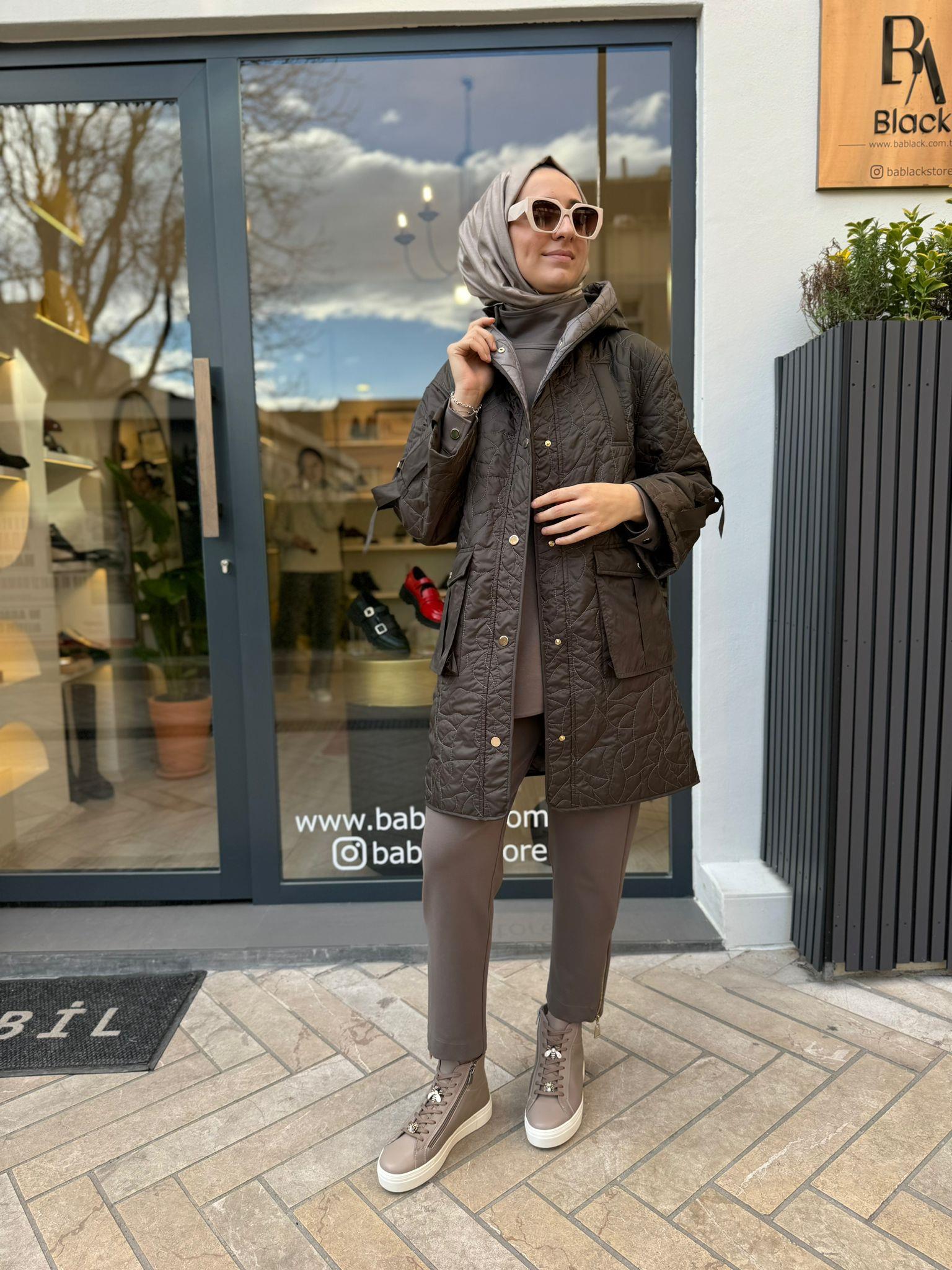 Kapitone Detaylı Catania Kadın Mont Haki Yeşil