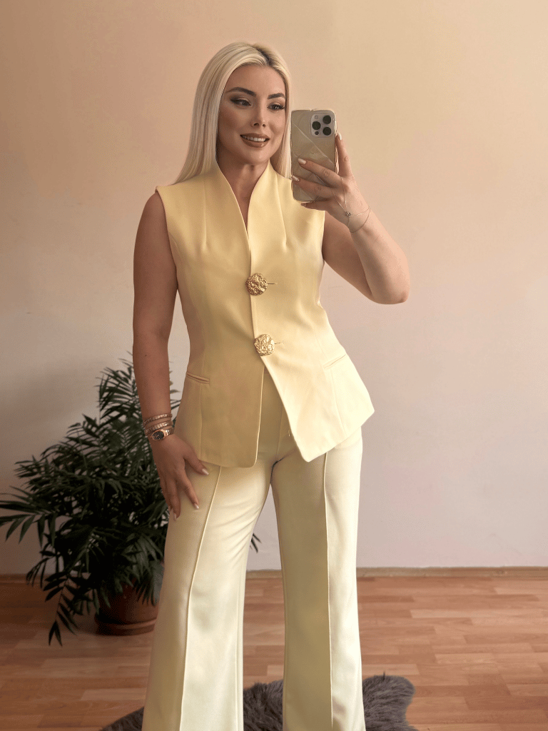 Butter Yellow Yelekli Takım