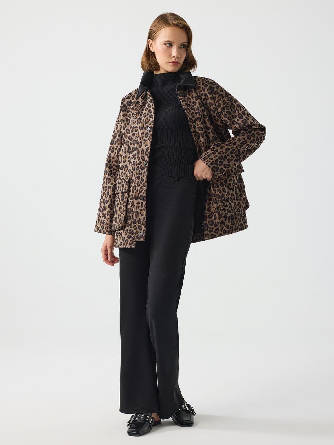 LEOPAR DESENLİ MONT