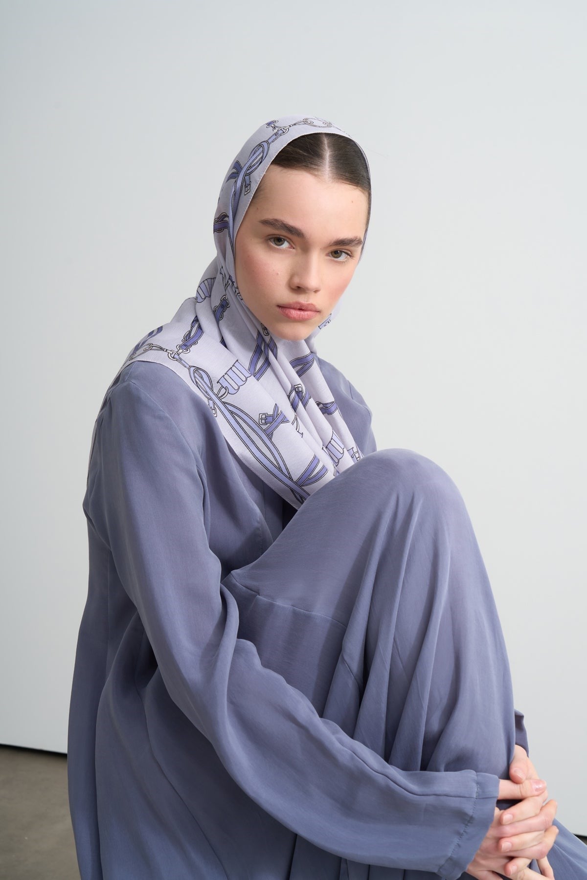 Lilac M Bond