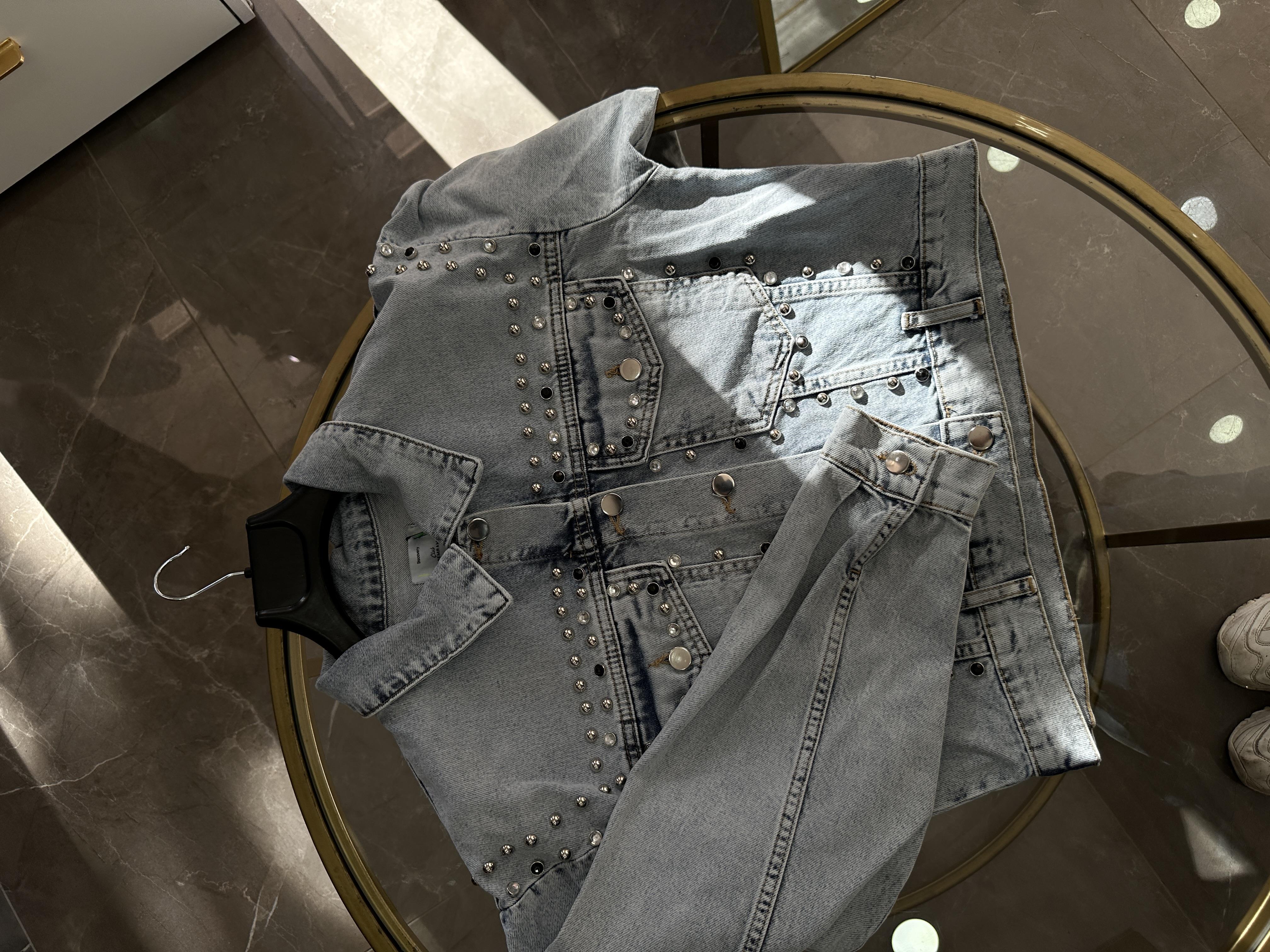 MİSSEMRAMİSS TAŞ İŞLEMELİ MİDİ KOT CEKET