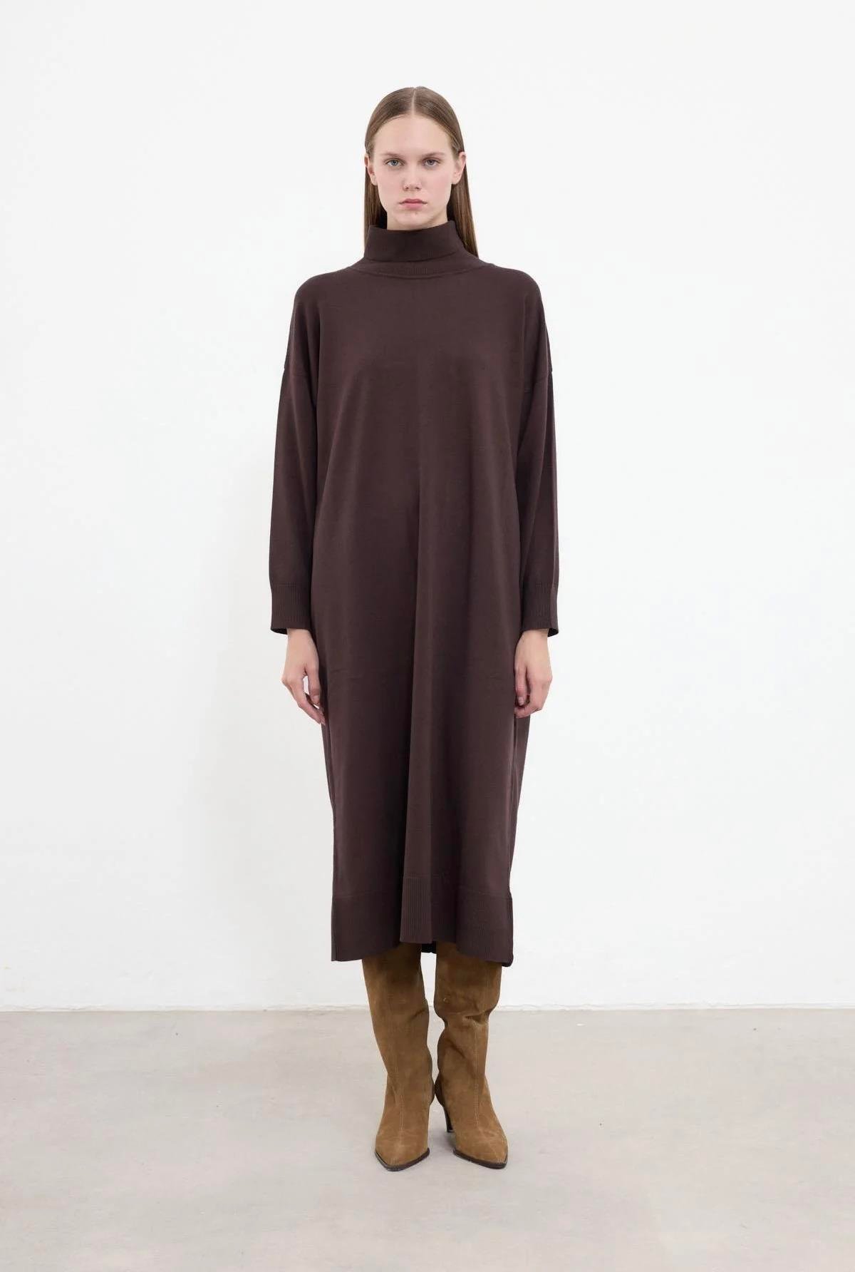 TRİKO ELBİSE KAHVERENGİ