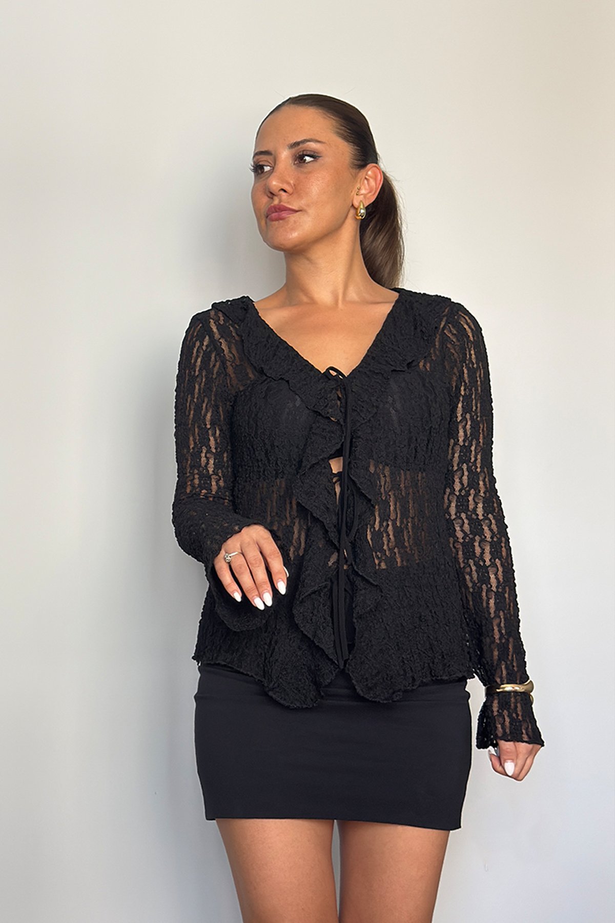 LİKRALİ DANTELLİ BLUZ
