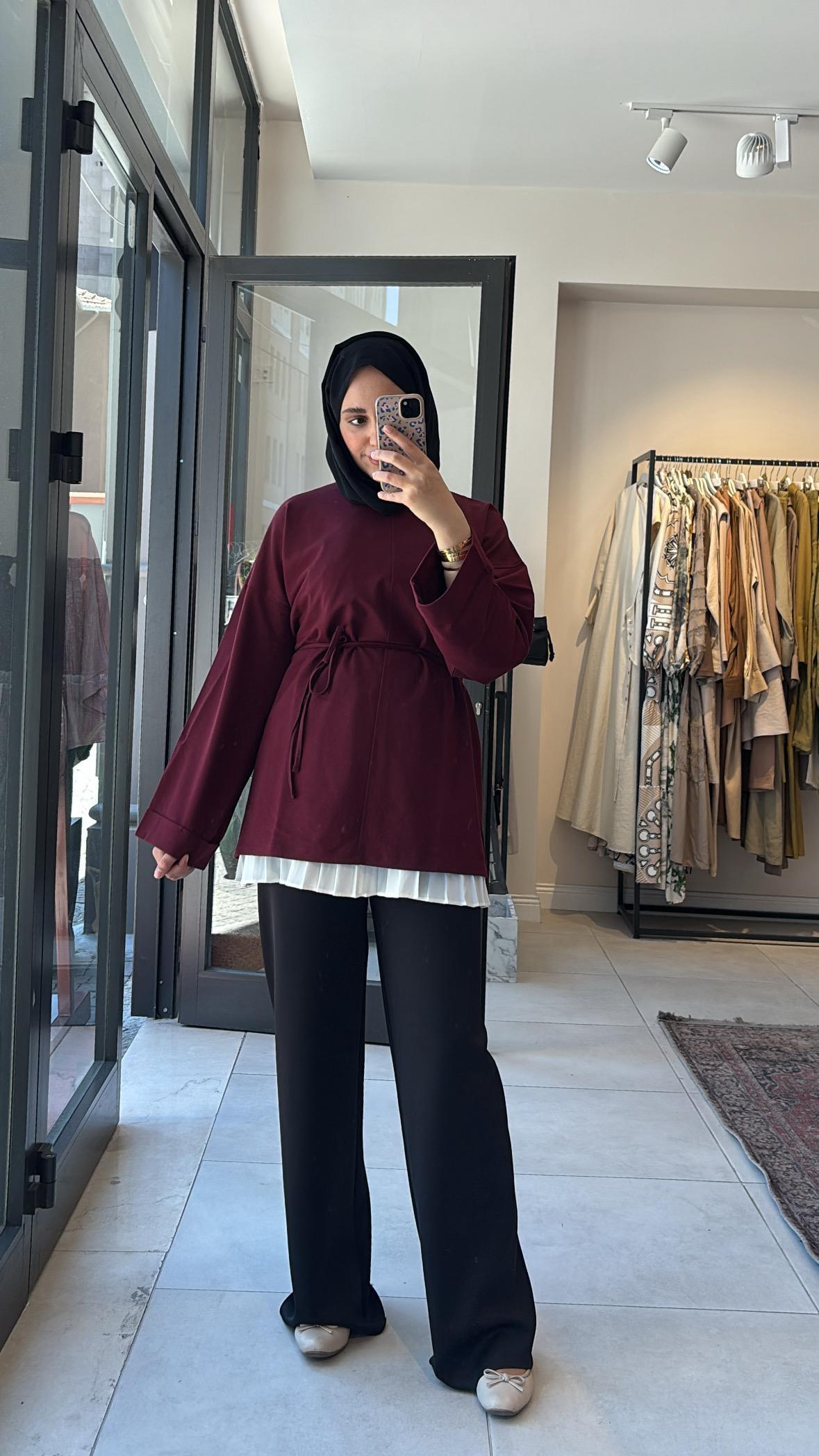 Yırtmaç Detaylı Sweat Bordo