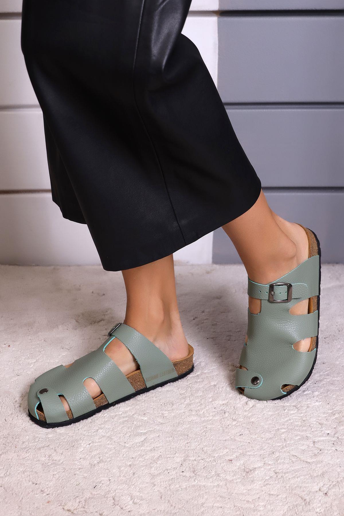 BARİ HAKİKİ DERİ ORTOPEDİK MANTAR TABAN UNISEX TERLİK