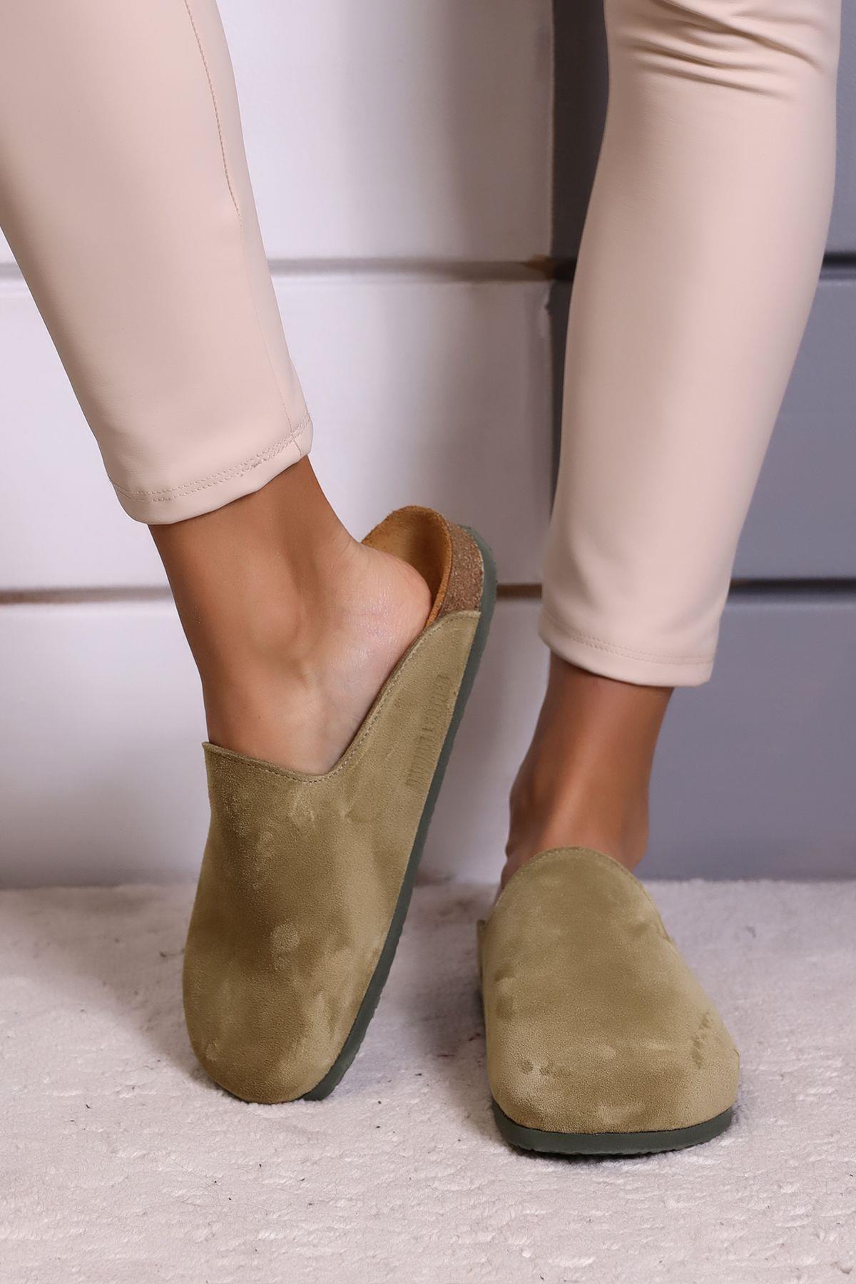 ROMA HAKİKİ DERİ ORTOPEDİK MANTAR TABAN UNISEX TERLİK