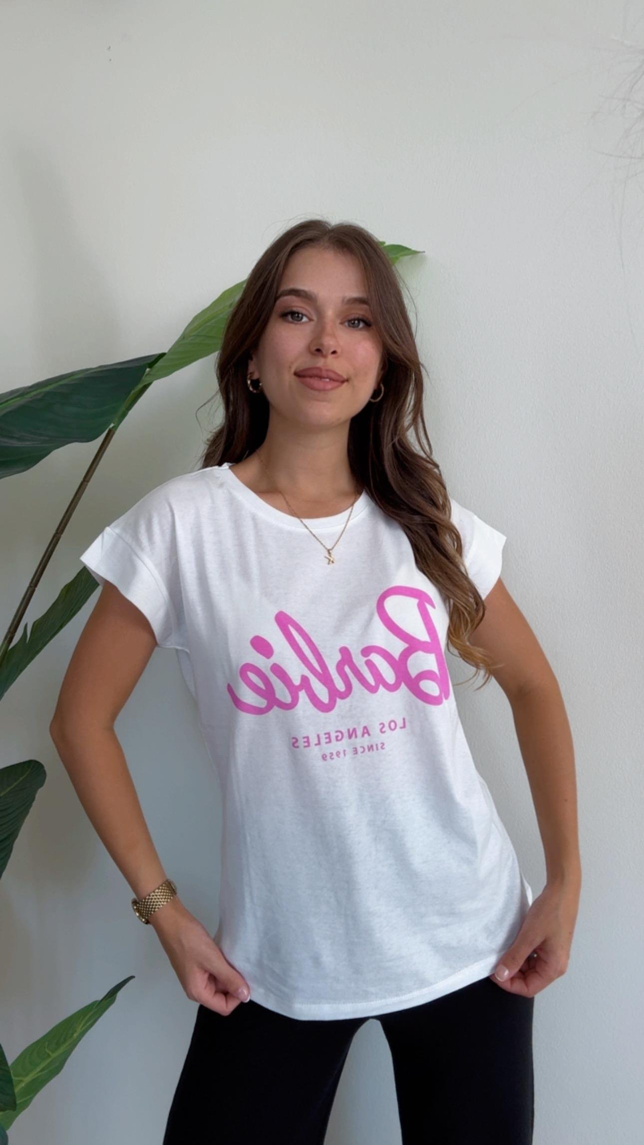 BARBİE YAZILI BİSİKLET YAKA TSHİRT