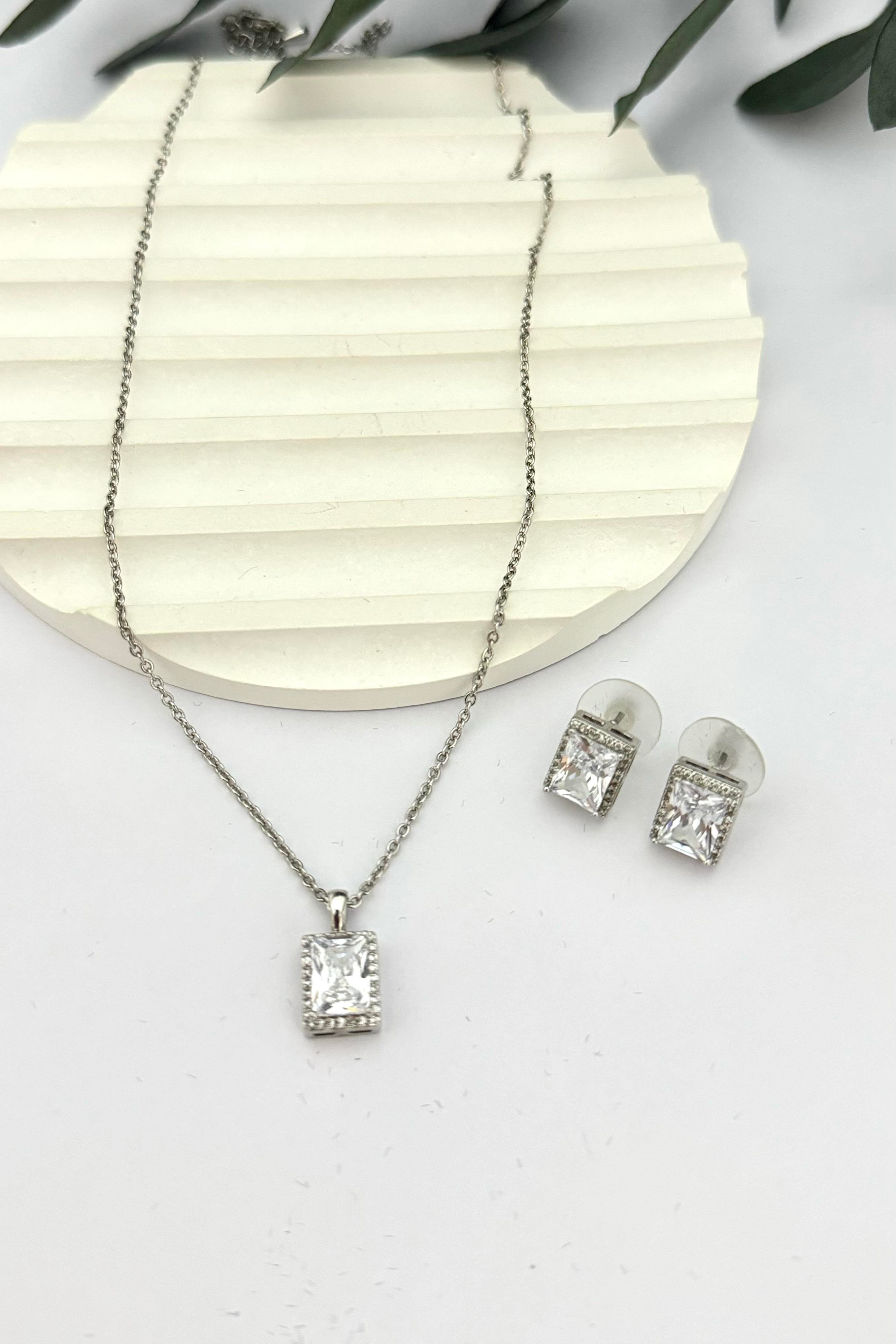 Lilesol Kolye - Küpe Set