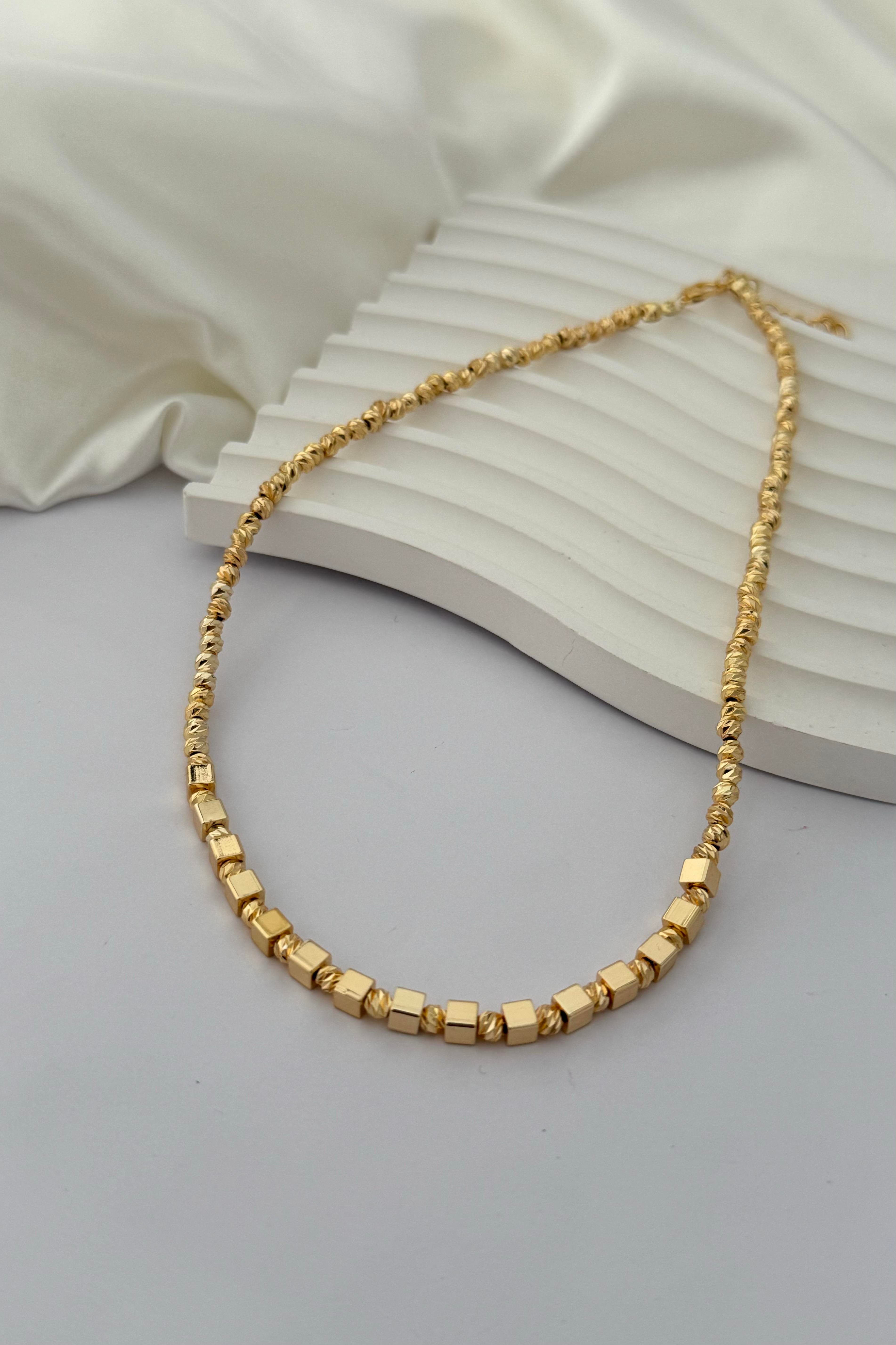 Lizzie Gold Kolye