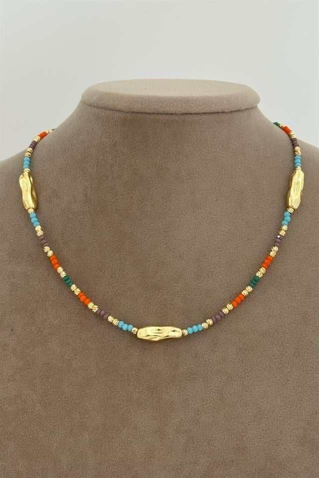 Renkli Amorf Ve Gold Dorika Kolye