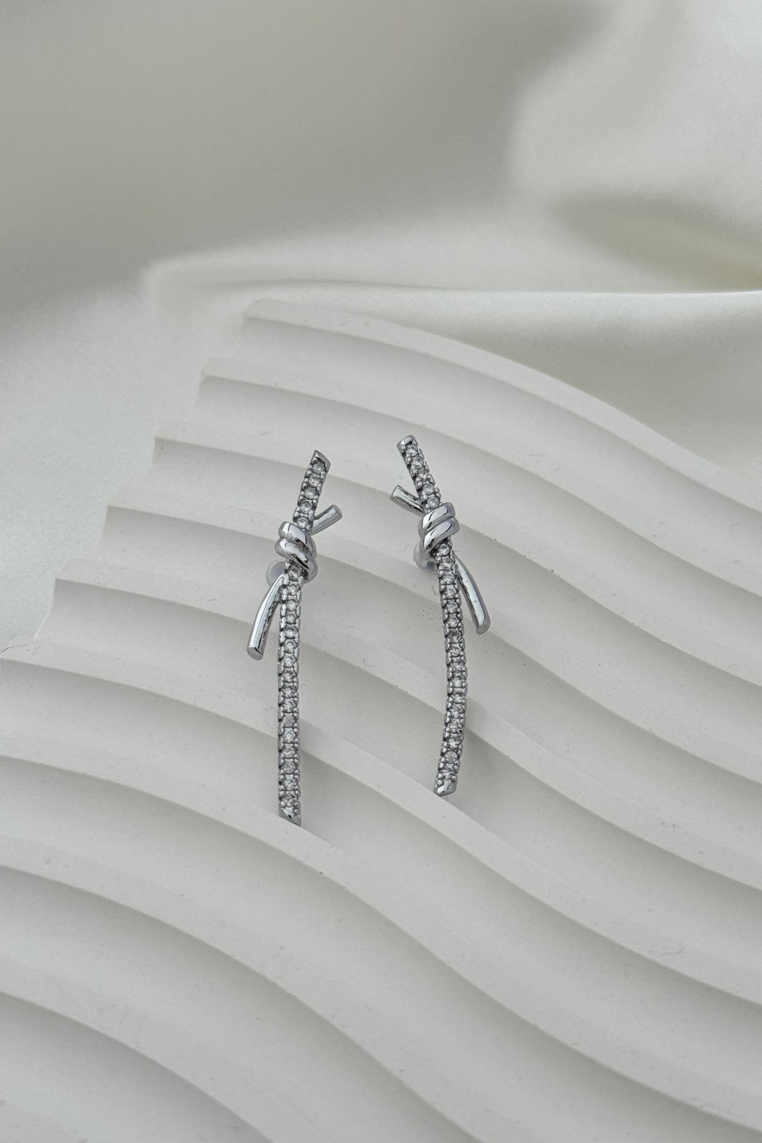 TF Knot Silver Küpe