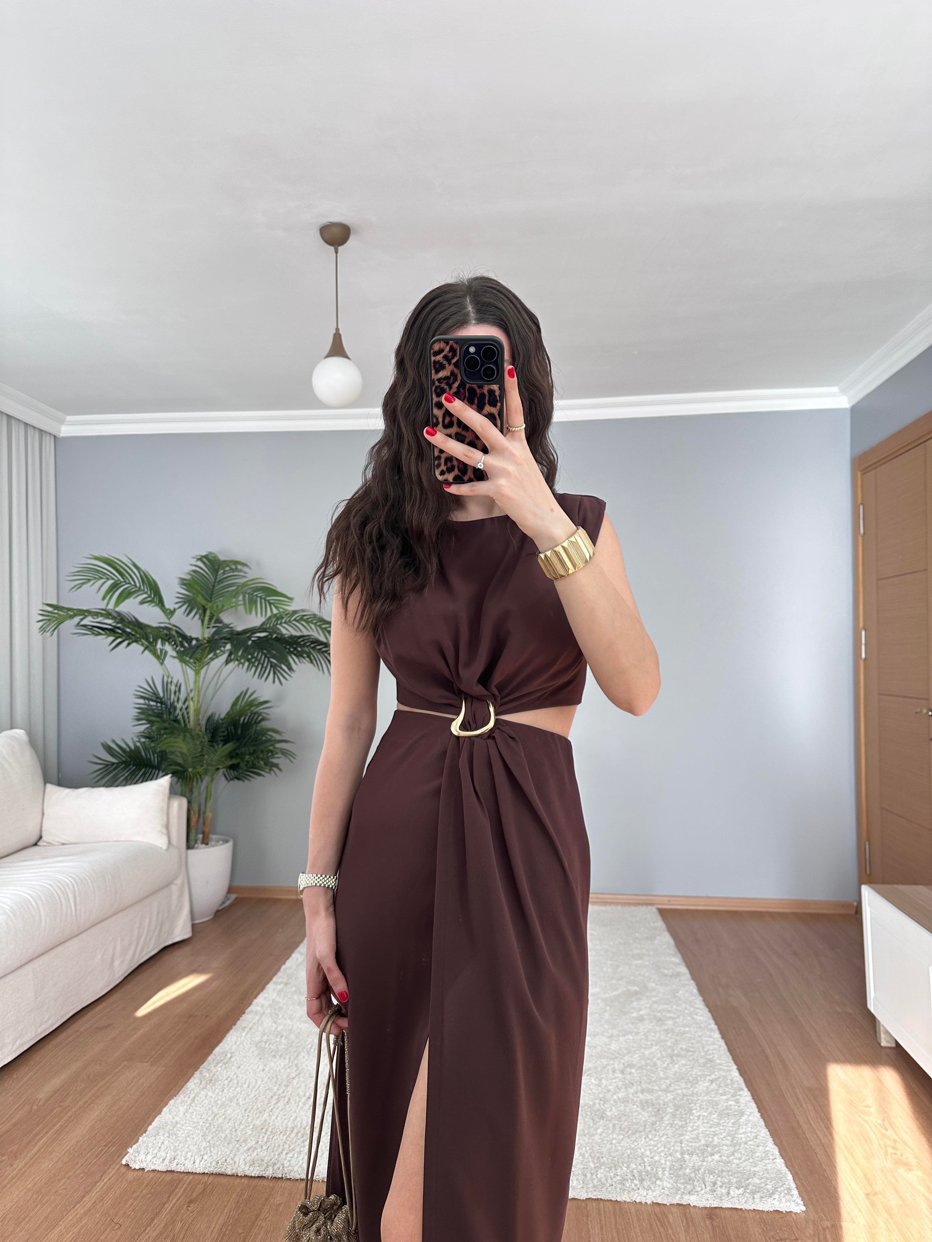 Chic Kahve Elbise