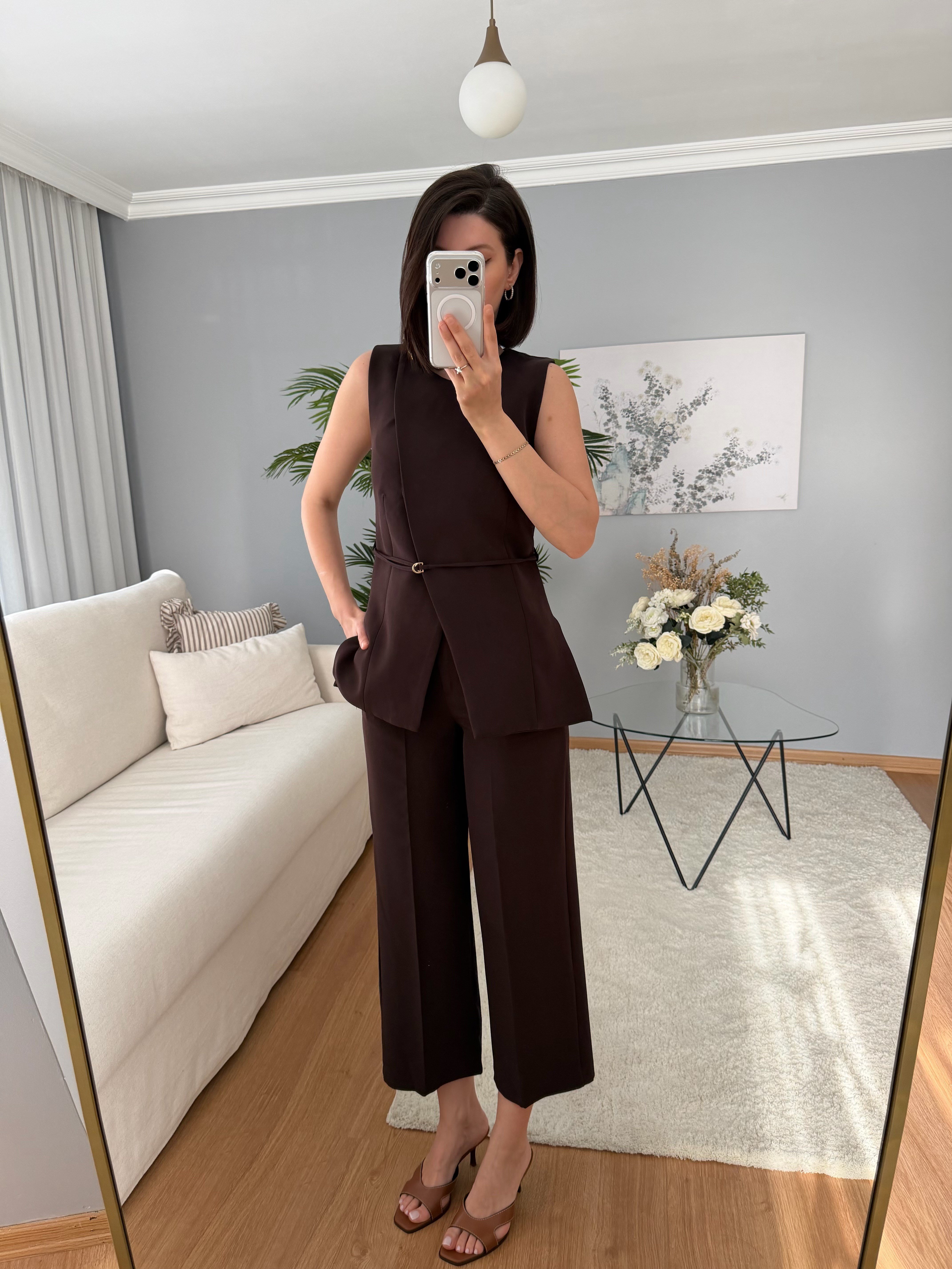 Evinne Kahve Rengi Takım