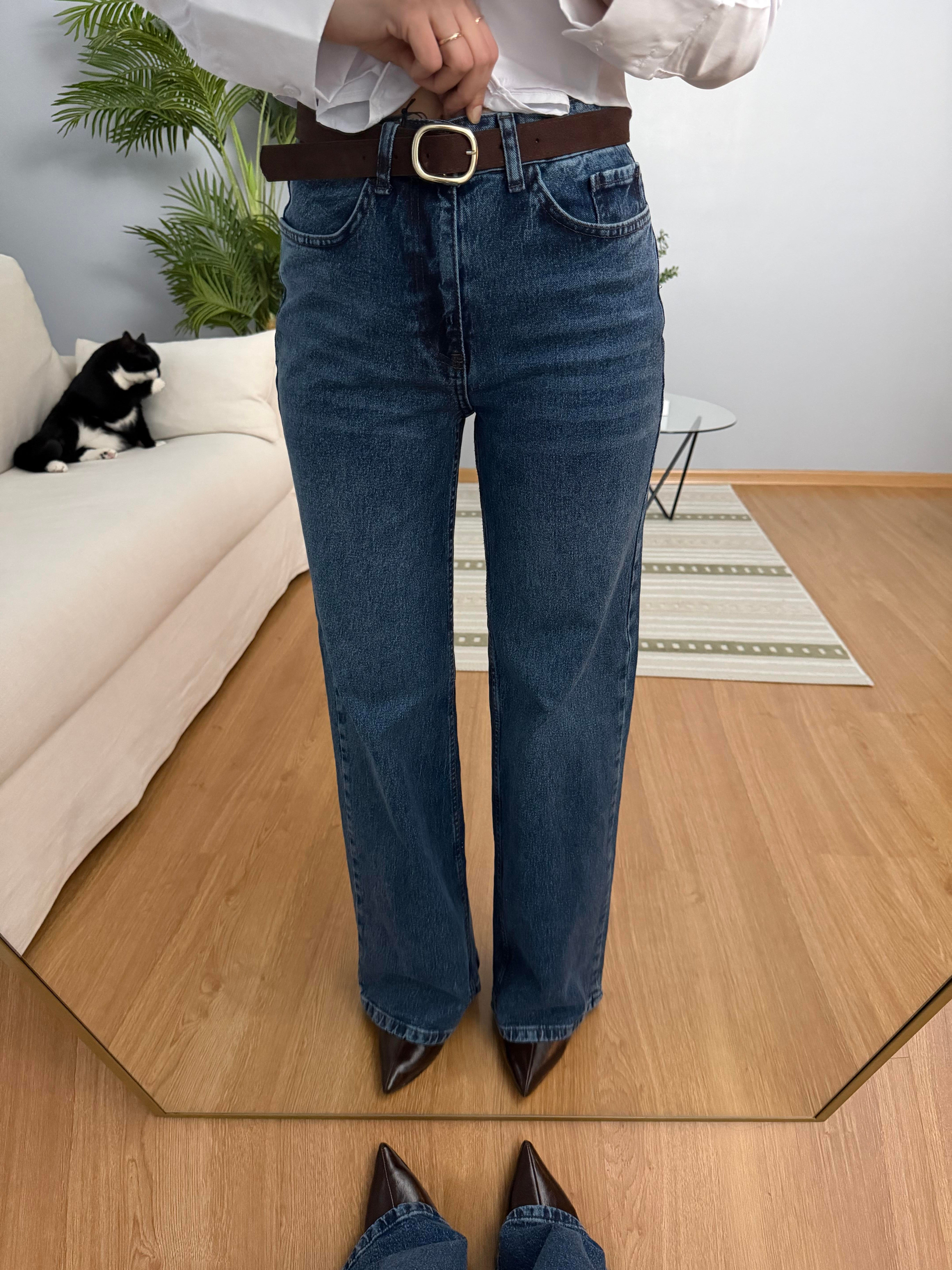 Kemerli Düz Kesim Jean