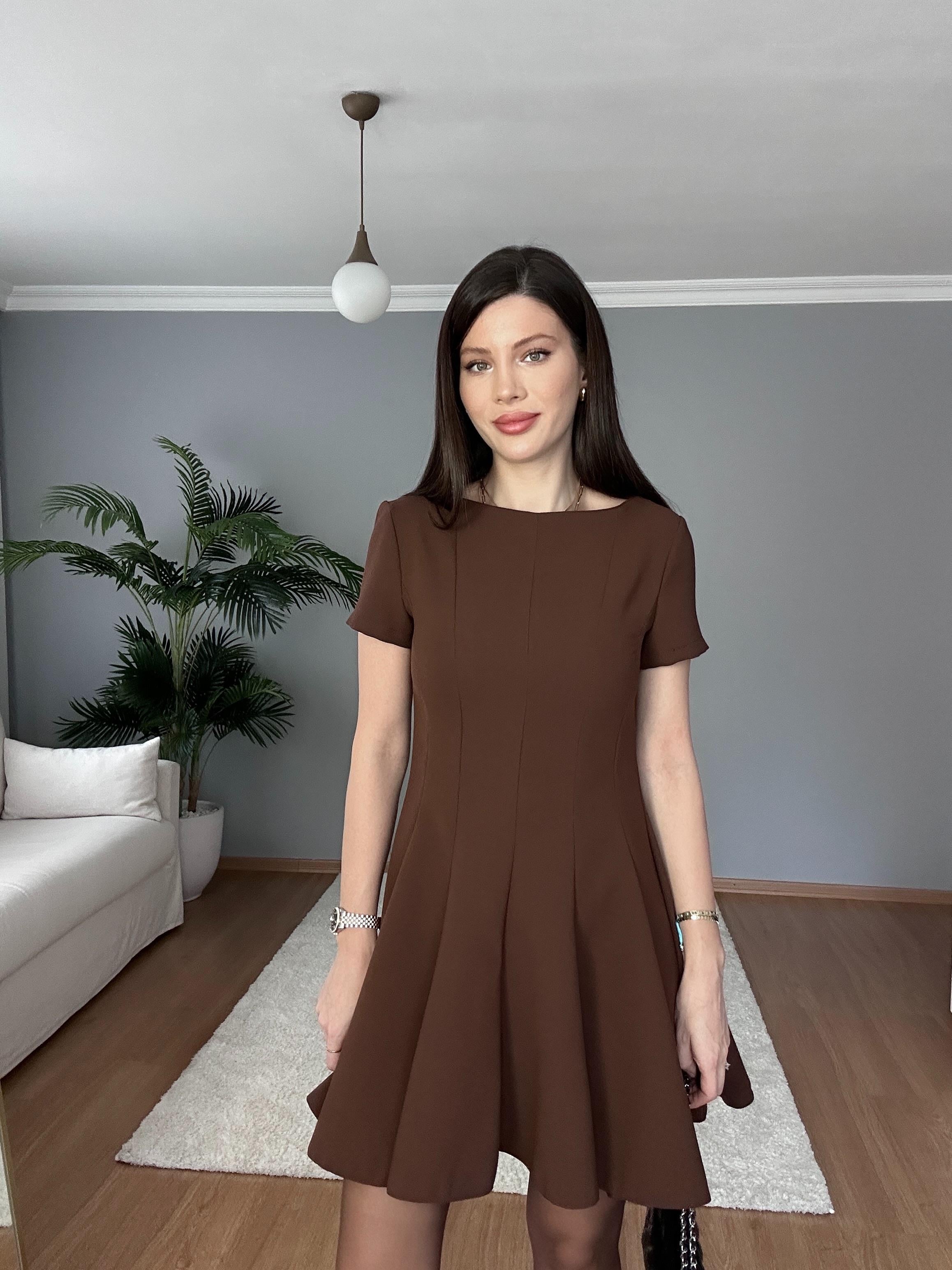 Volanlı Kahve Elbise